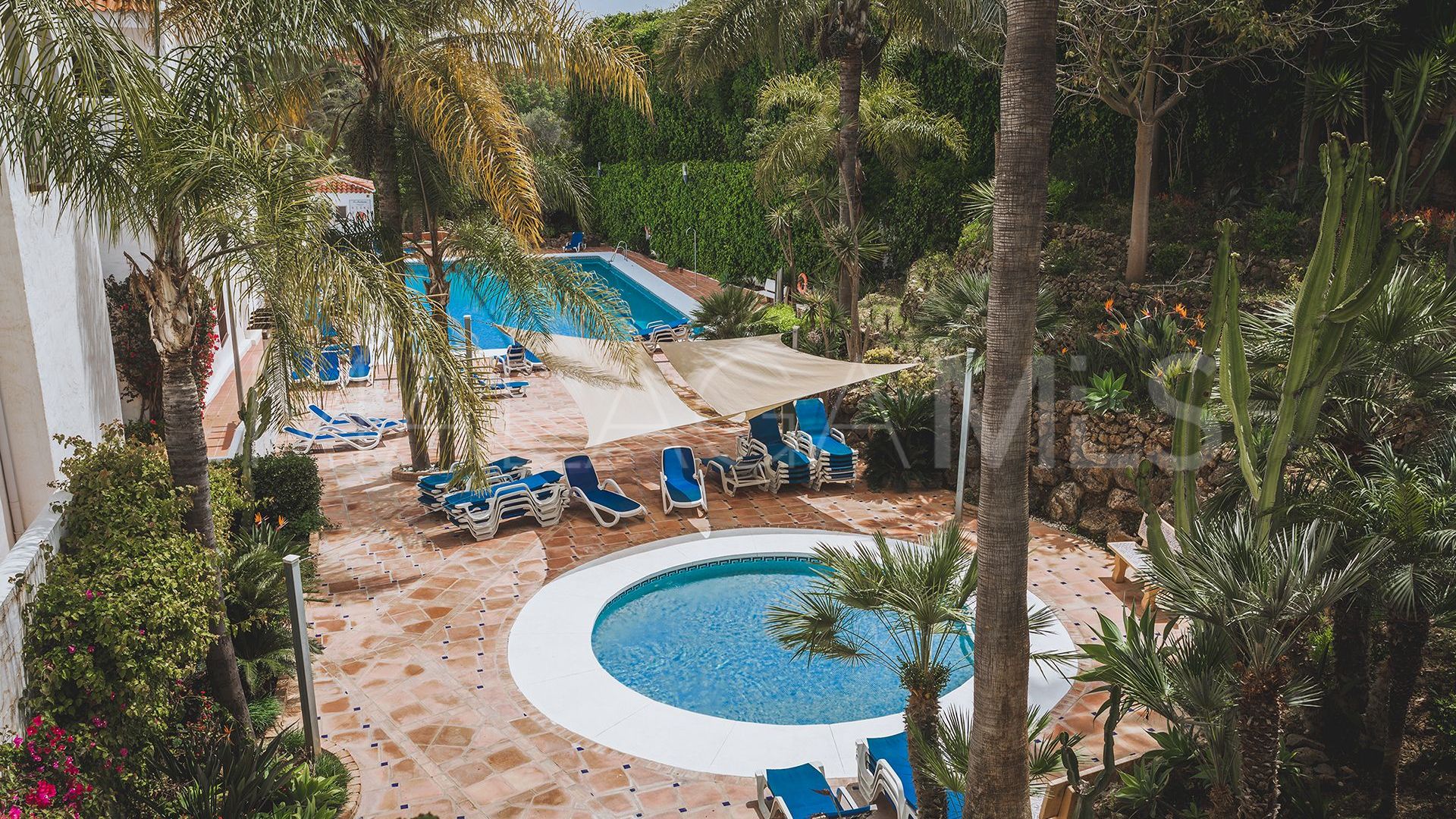 For sale apartment with 2 bedrooms in Nueva Andalucia