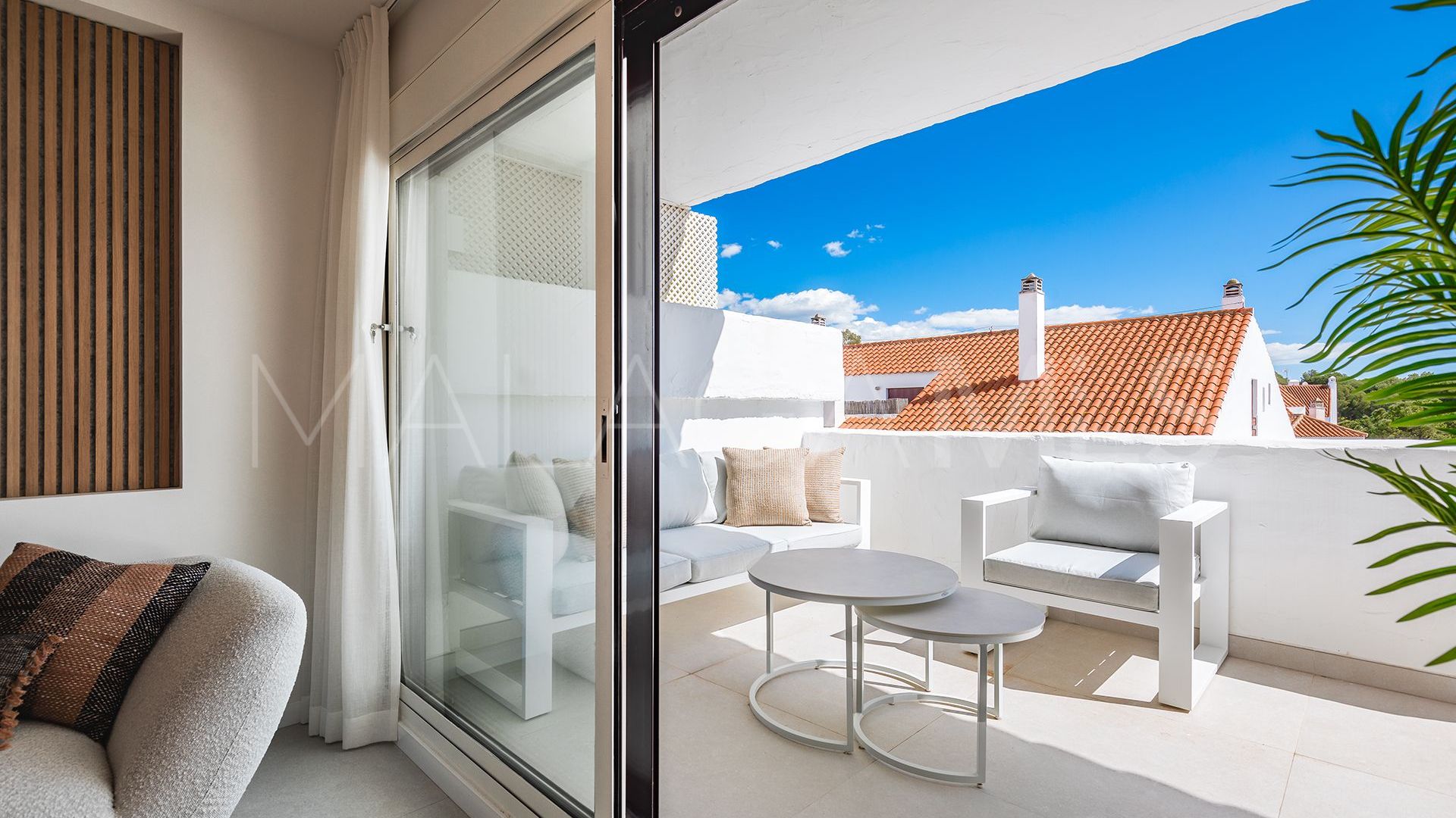 For sale apartment with 2 bedrooms in Nueva Andalucia