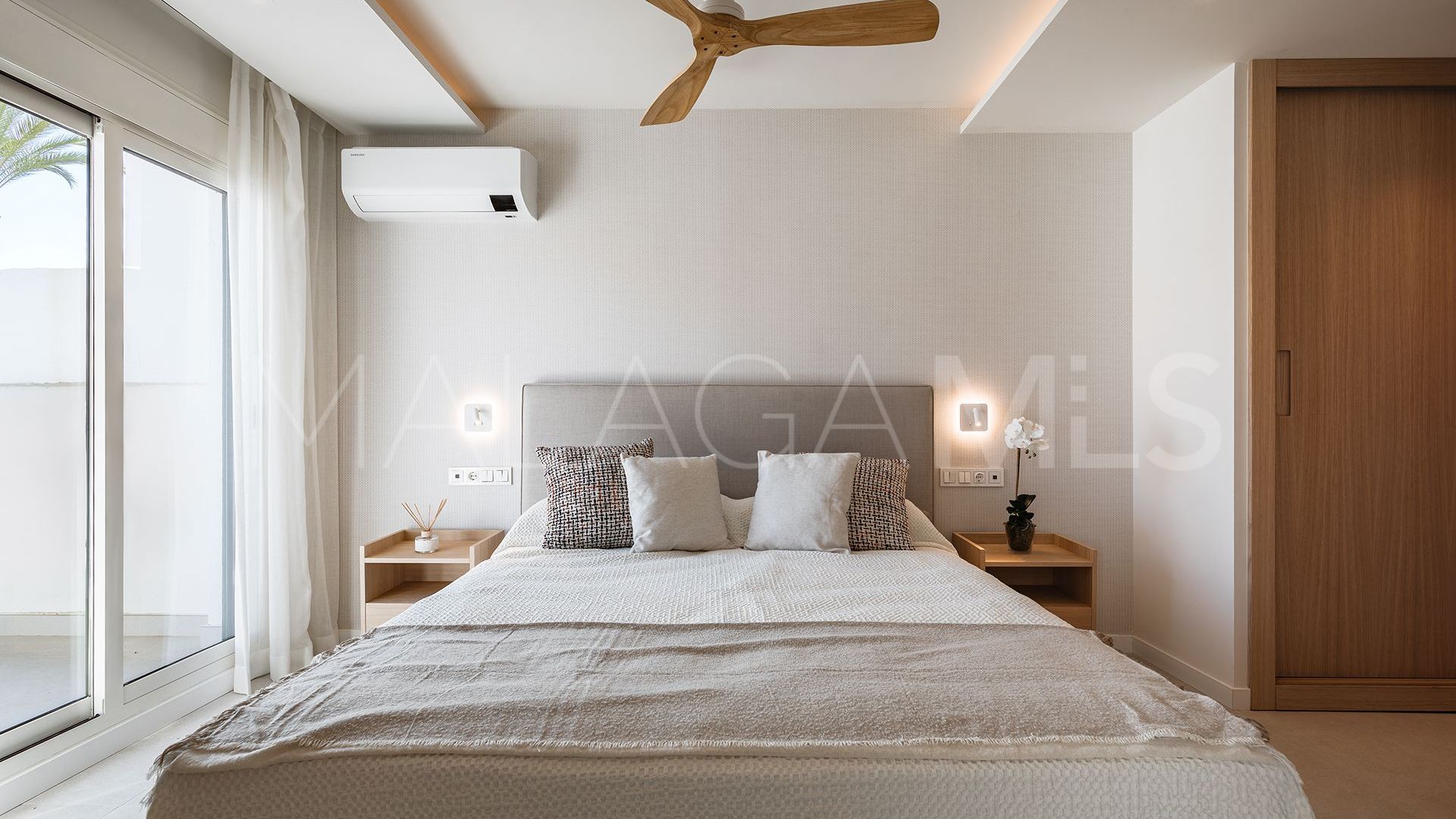 For sale apartment with 2 bedrooms in Nueva Andalucia