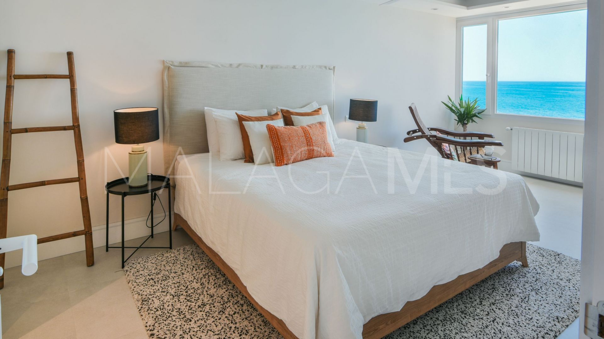 Apartment with 4 bedrooms for sale in Pedregalejo