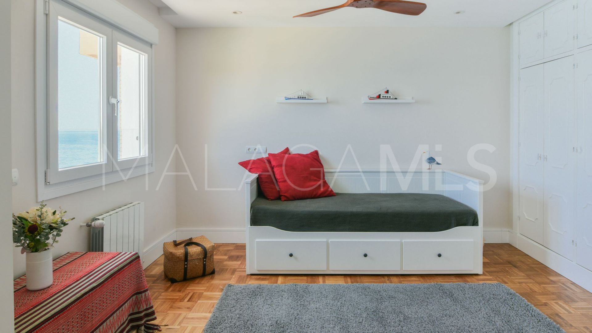 Apartment with 4 bedrooms for sale in Pedregalejo
