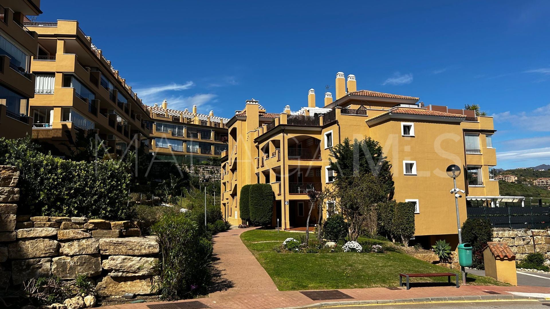 Lägenhet for sale in Calanova Golf