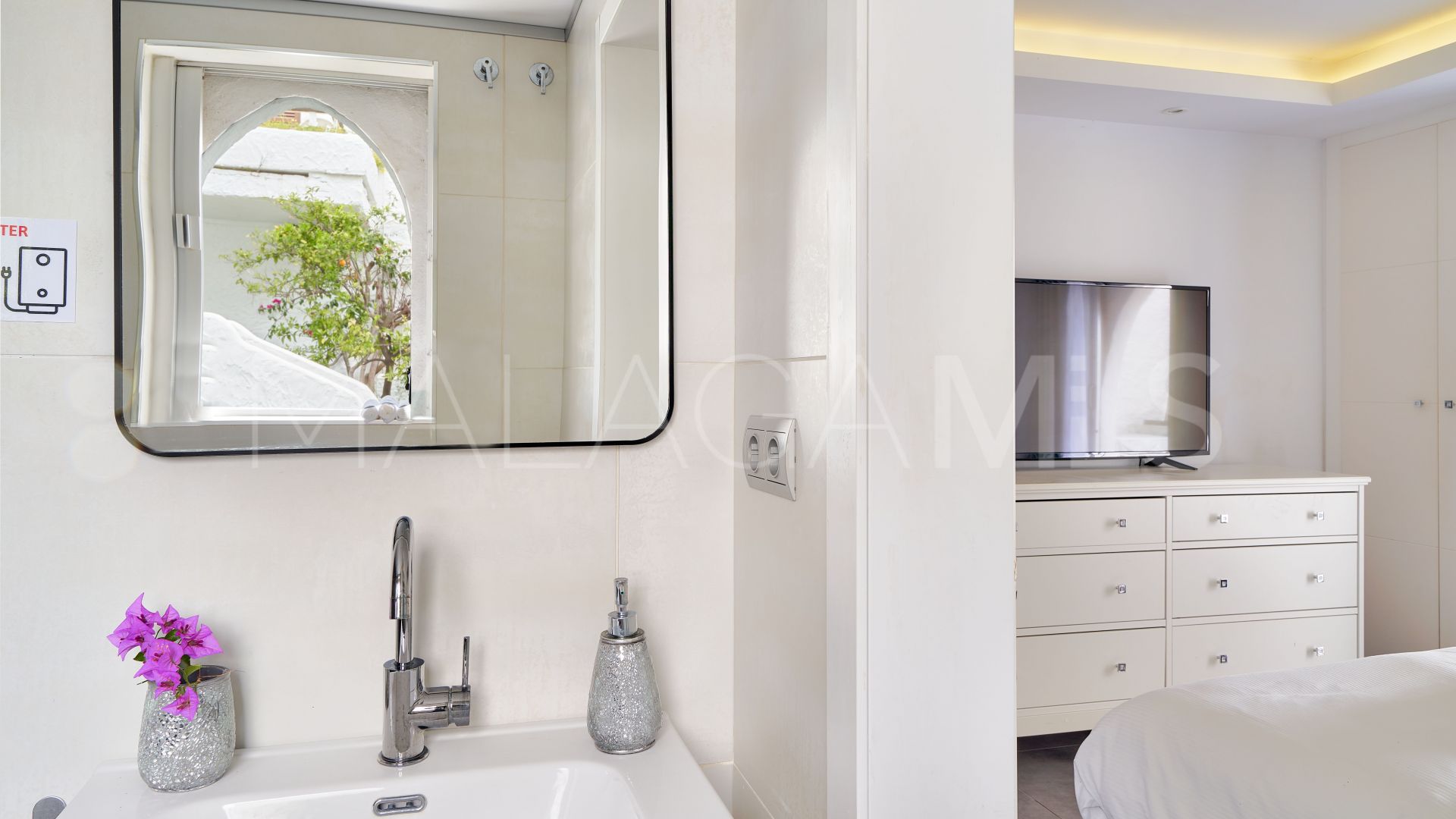 Ground floor duplex for sale in Marbella - Puerto Banus