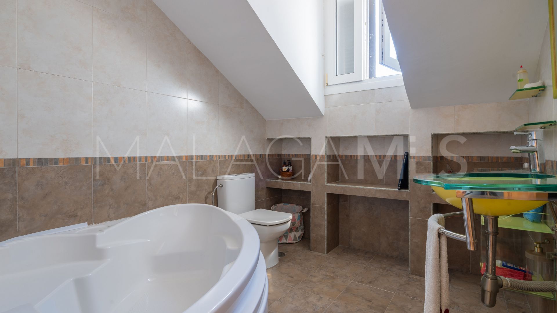 For sale town house in Fuengirola