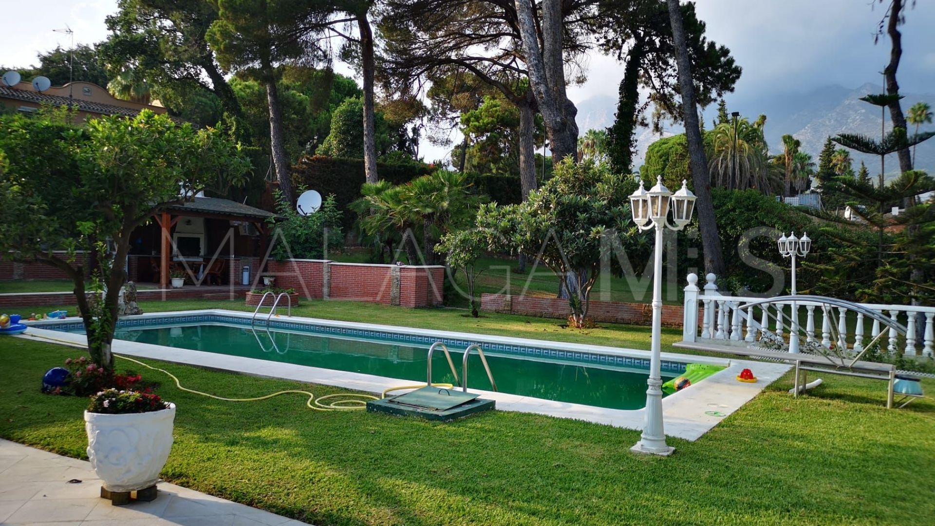 Casa for sale in Marbella Golden Mile with 4 bedrooms