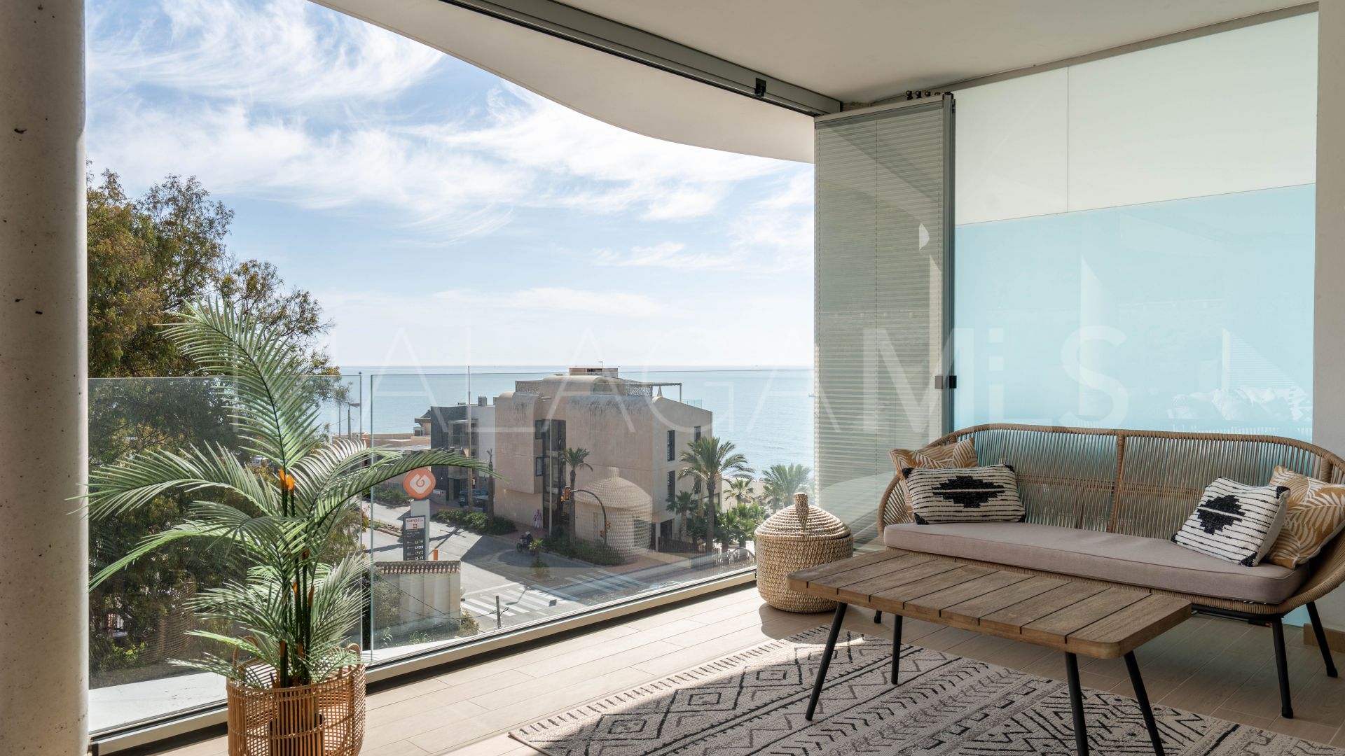Buy apartamento in Carvajal with 2 bedrooms