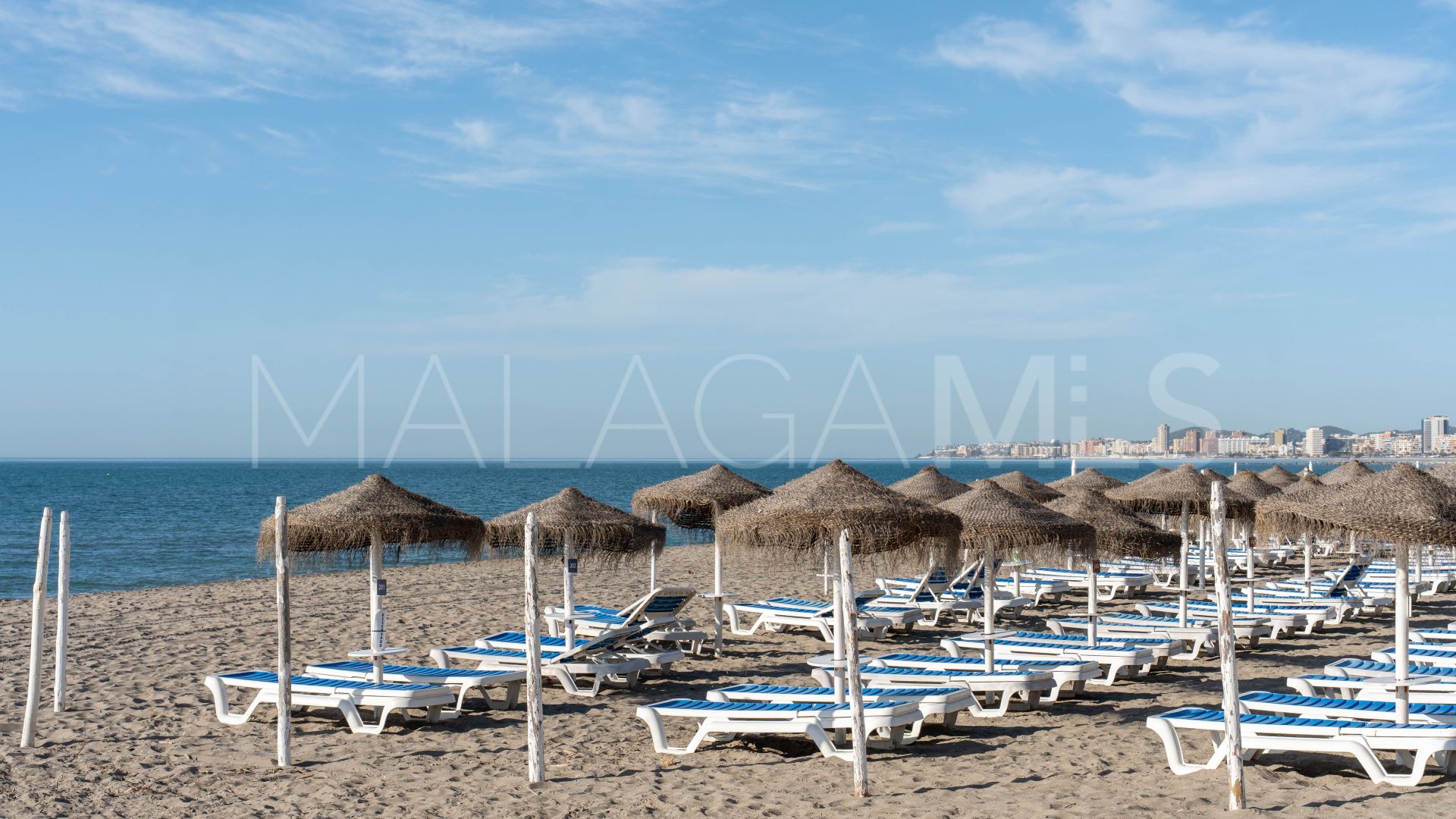 Buy apartamento in Carvajal with 2 bedrooms