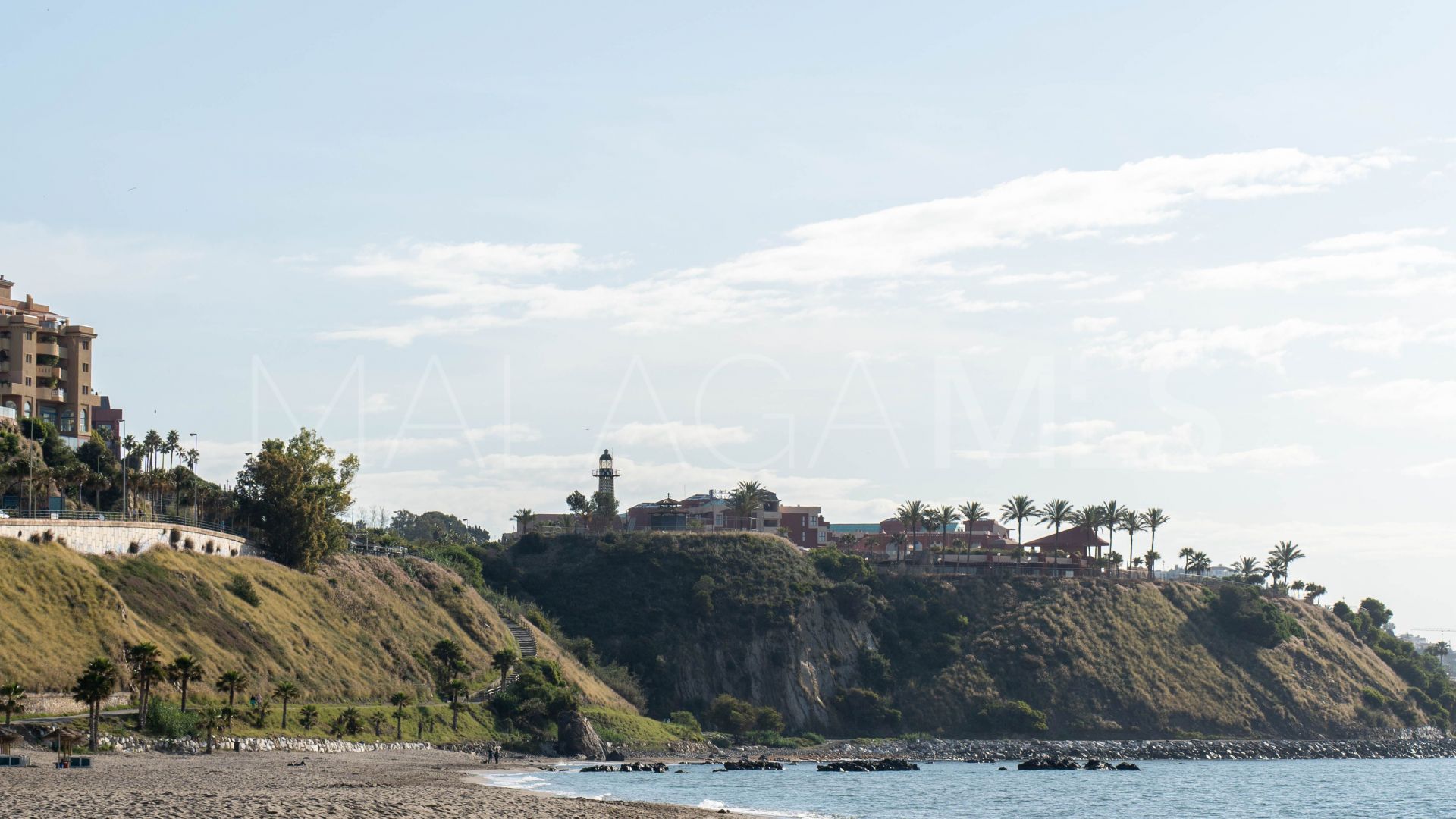 Buy apartamento in Carvajal with 2 bedrooms