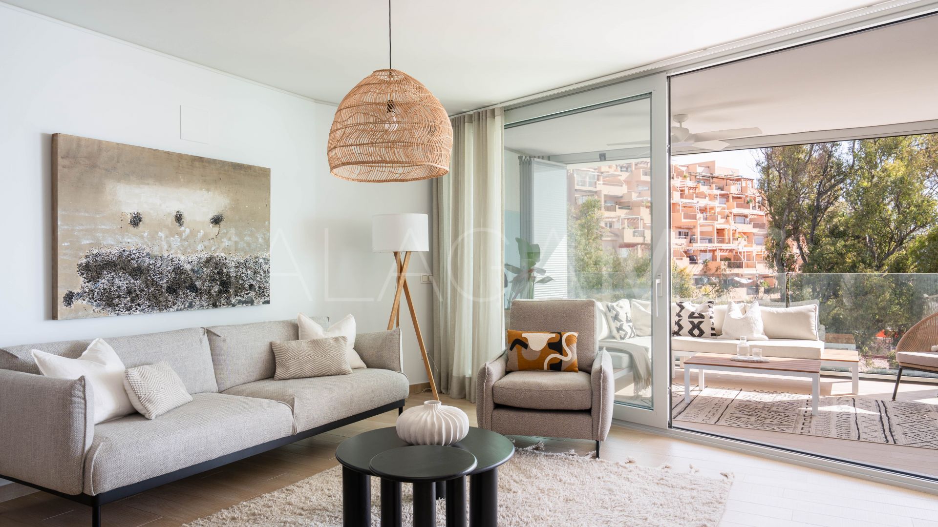 Buy apartamento in Carvajal with 2 bedrooms