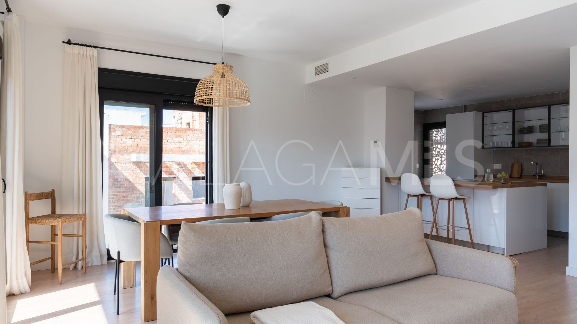 Lägenhet for sale in Malaga - Carretera de Cádiz