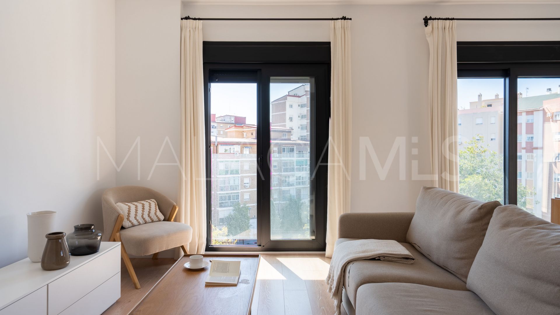 Lägenhet for sale in Malaga - Carretera de Cádiz