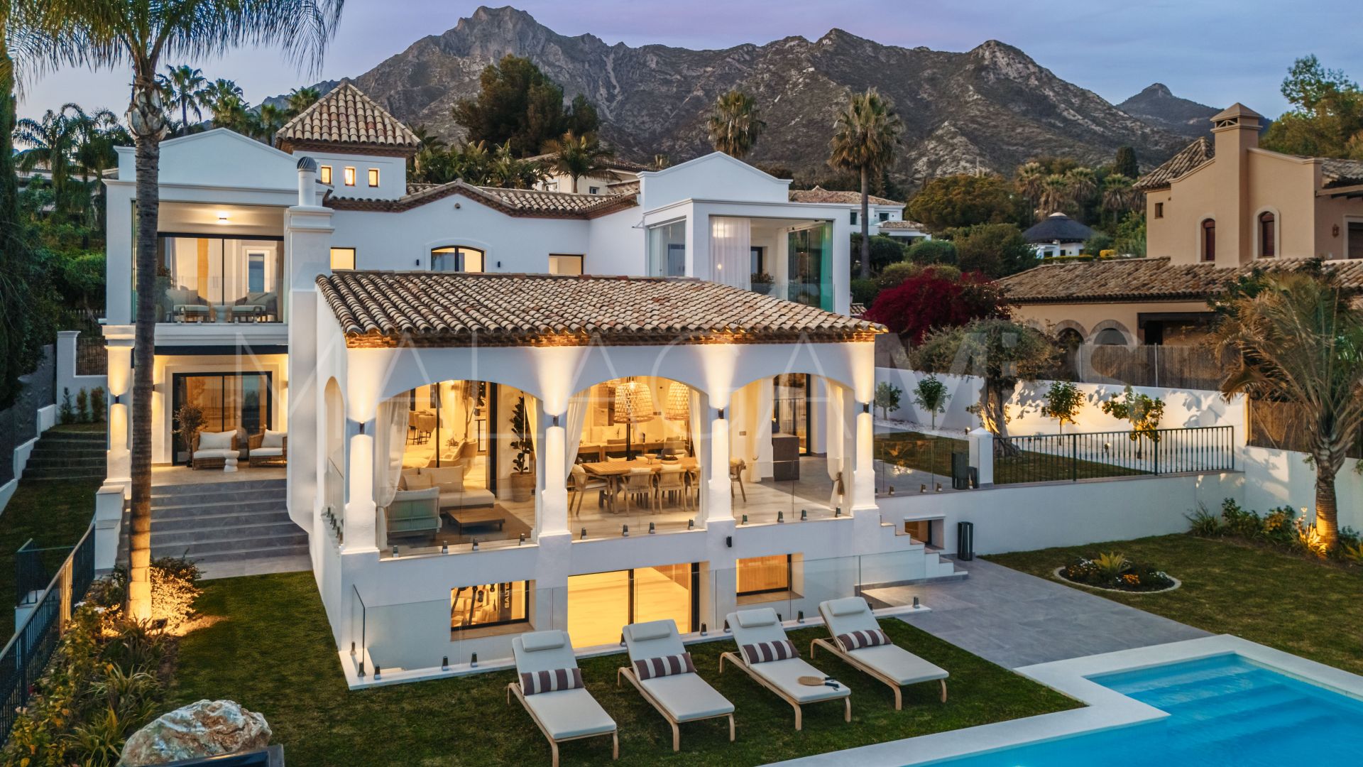 Altos Reales, villa for sale