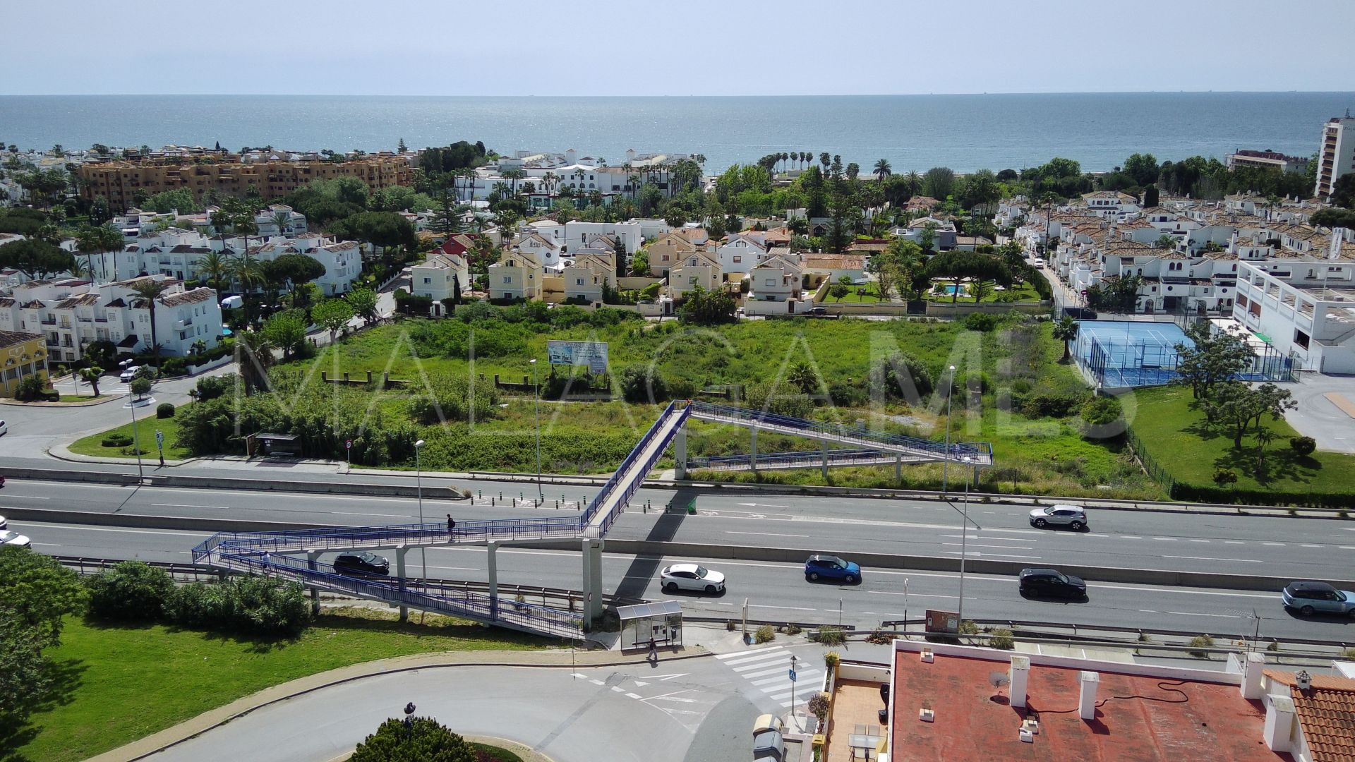 Terrain for sale in Estepona Est