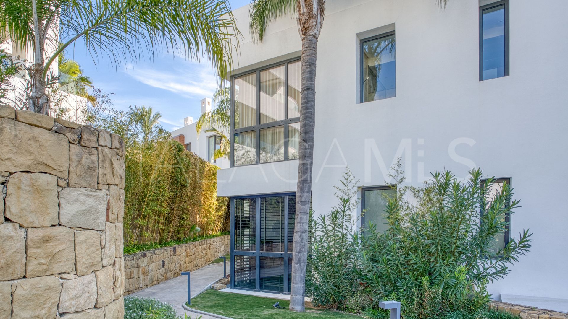 Atico duplex for sale in Reserva de Sierra Blanca