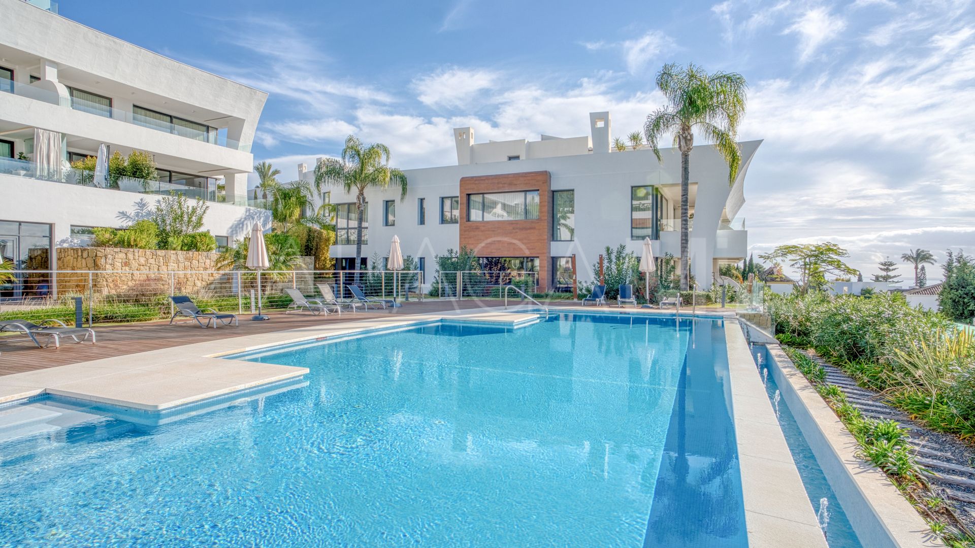 Atico duplex for sale in Reserva de Sierra Blanca
