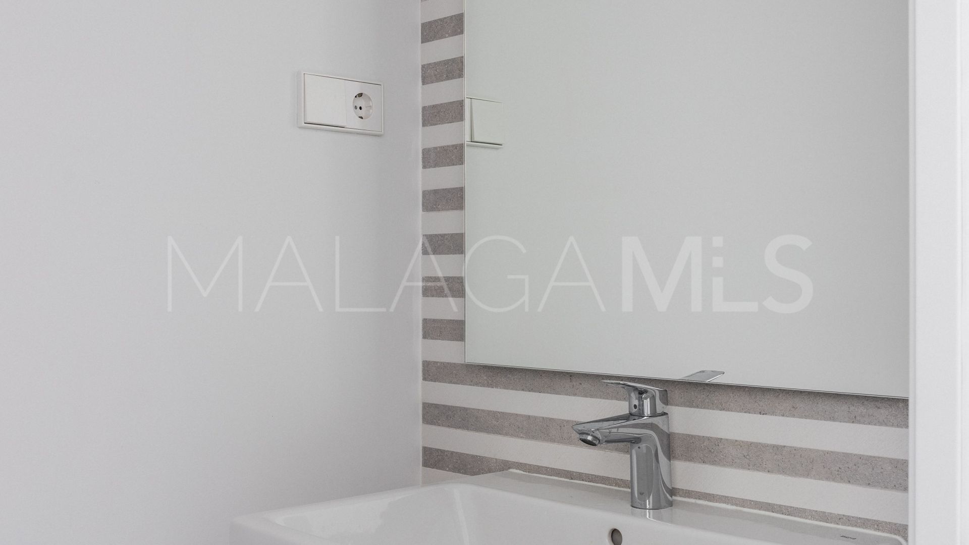 Buy El Chaparral semi detached house