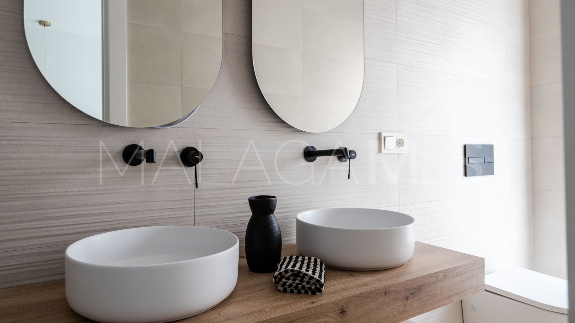 Malaga, adosado for sale de 3 bedrooms