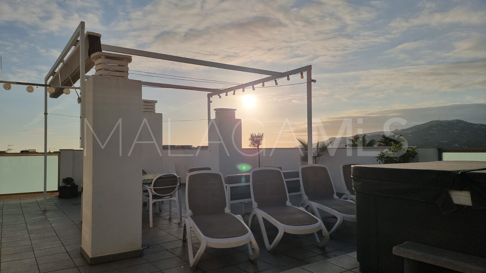 Penthouse in Nerja for sale