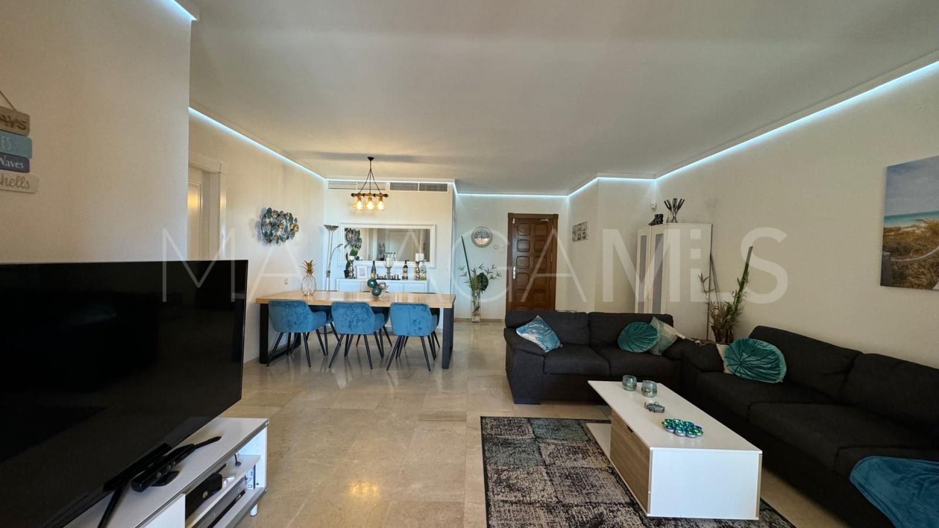 Ground floor apartment for sale in Mijas Costa with 3 bedrooms