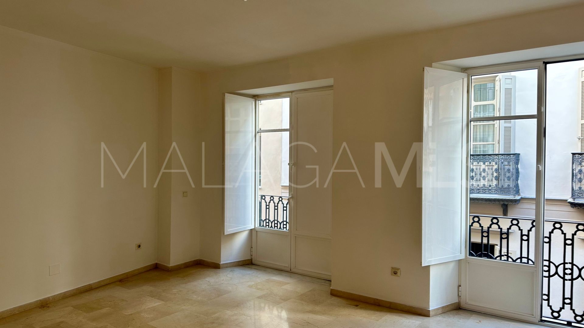 For sale Malaga 2 bedrooms apartment