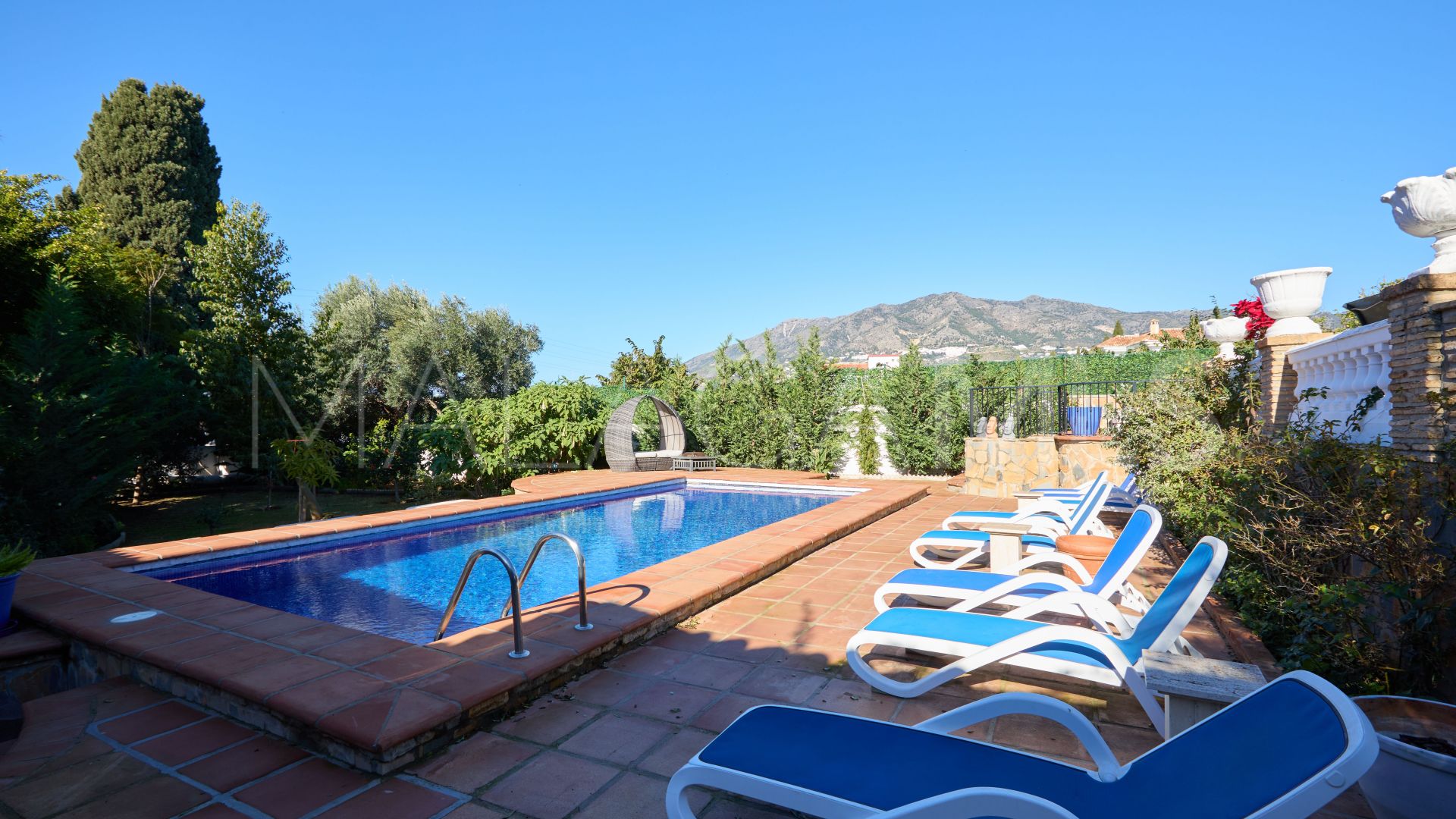 Villa for sale in Carretera de Mijas - Baja