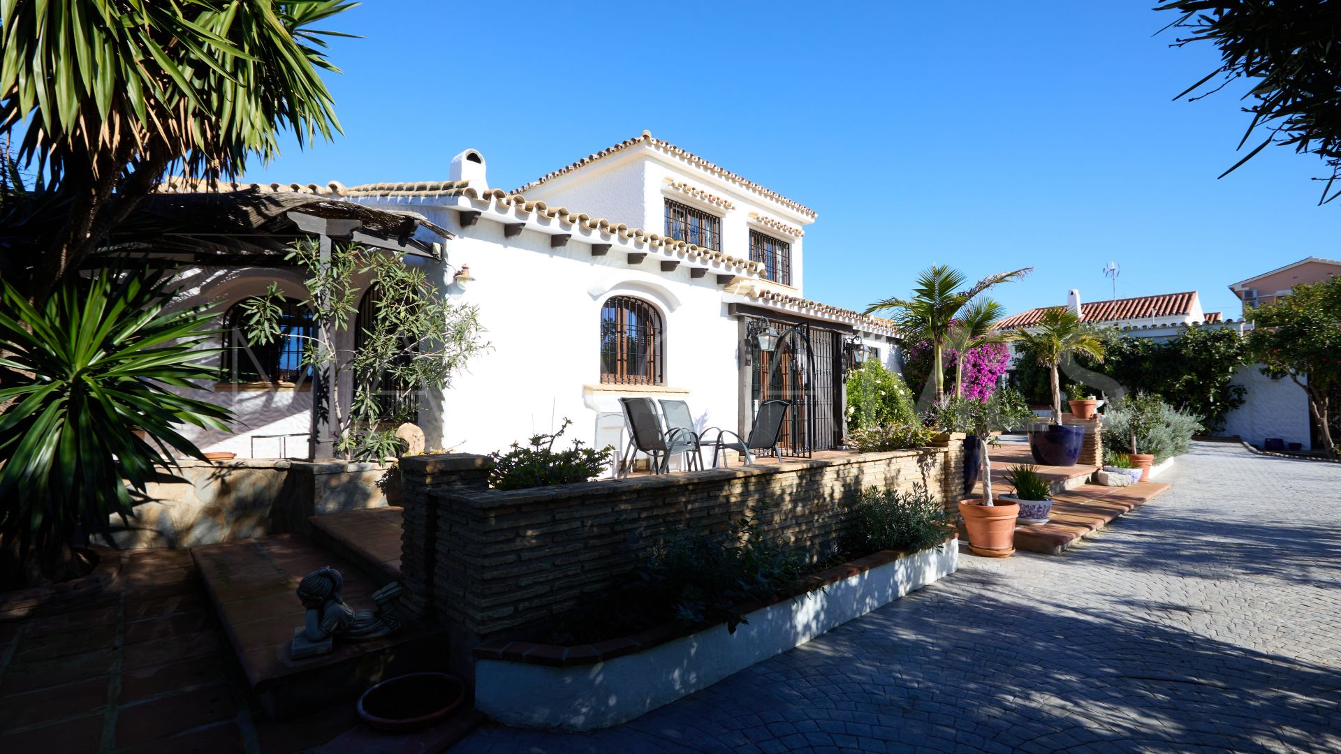 Villa for sale in Carretera de Mijas - Baja