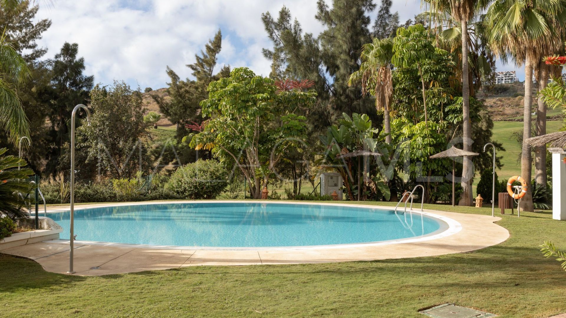 Apartamento with 2 bedrooms a la venta in Mijas Costa