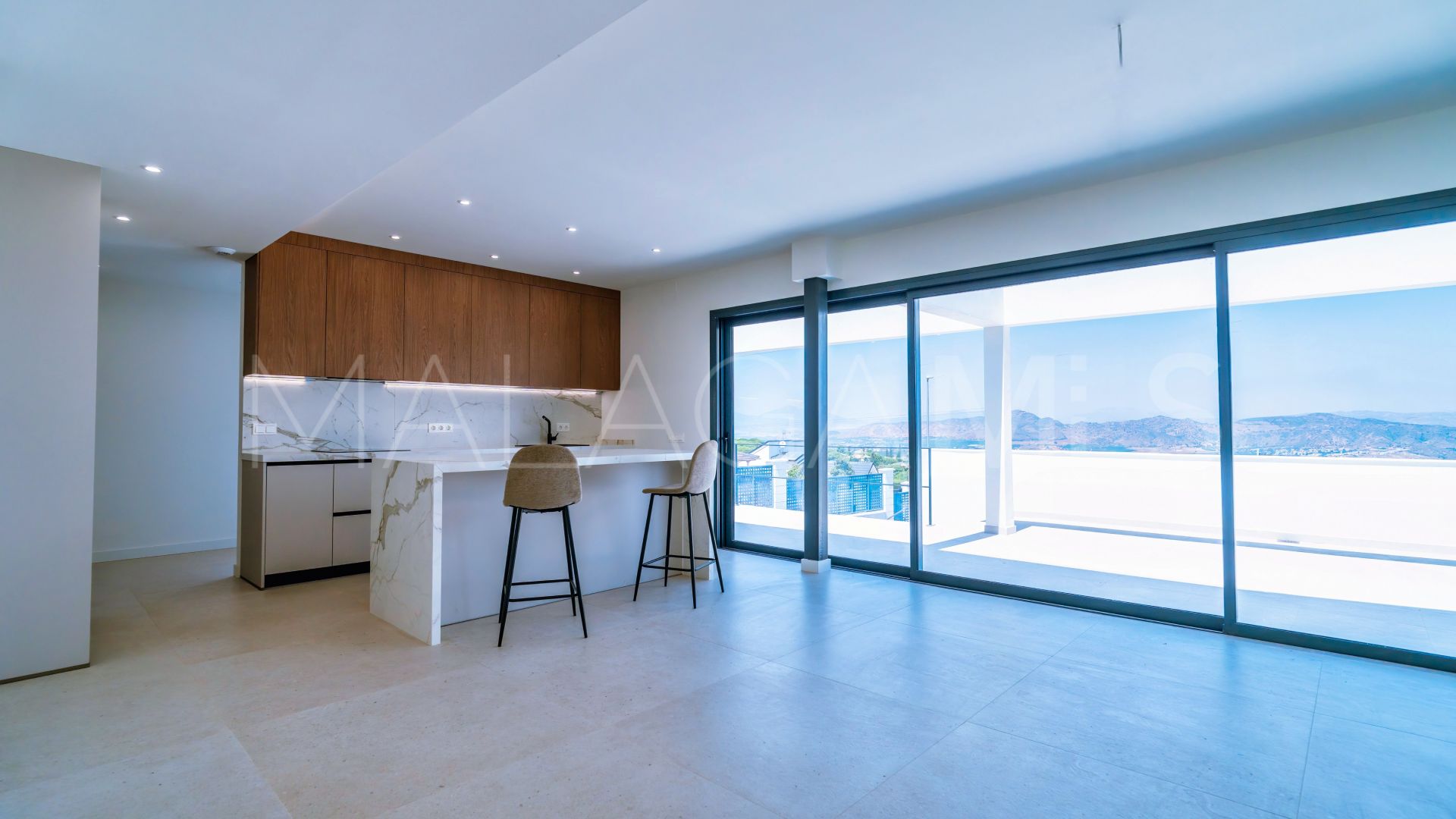 Villa for sale in Pinos de Alhaurín