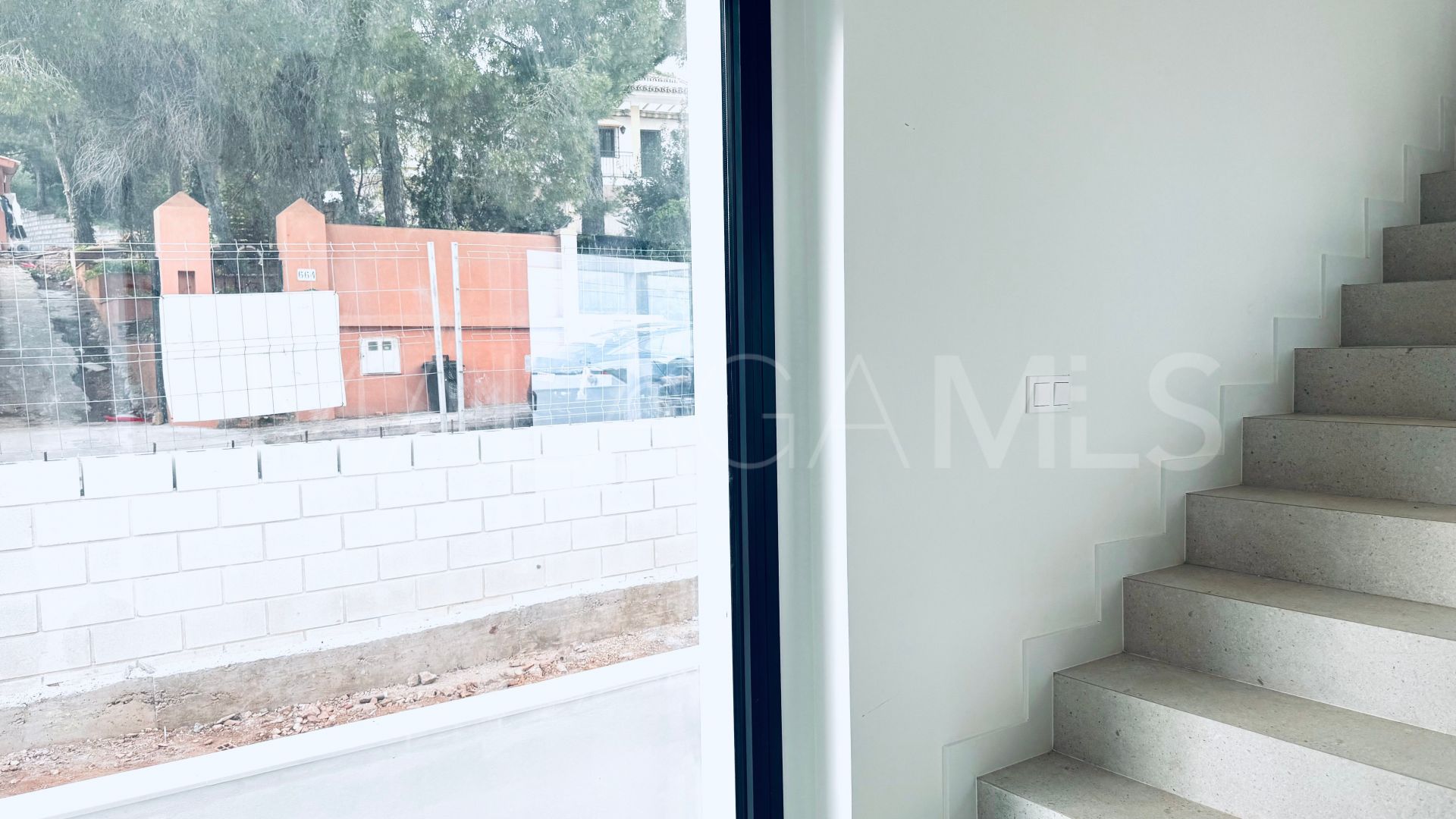 Villa for sale in Pinos de Alhaurín