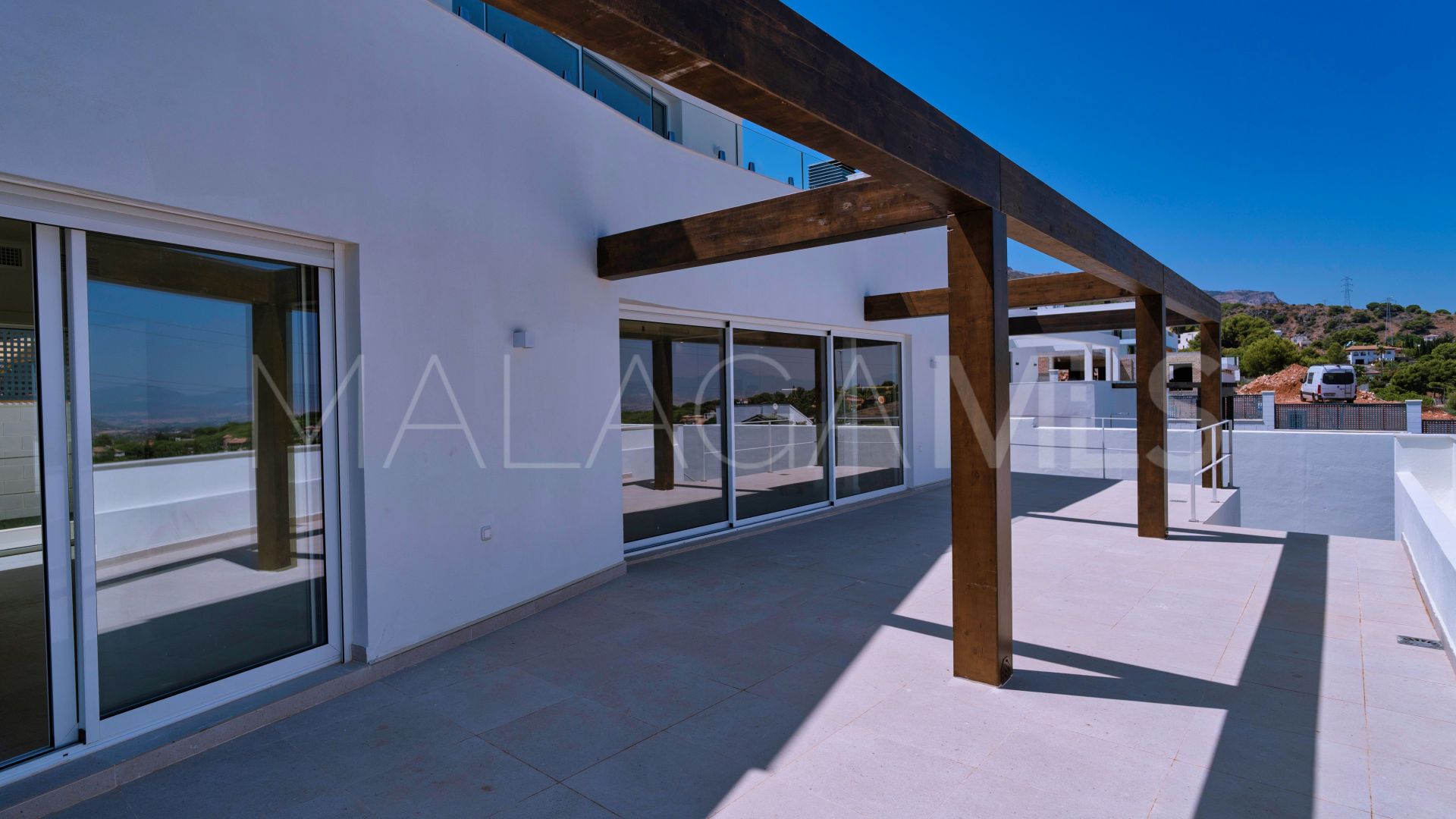 Villa for sale in Pinos de Alhaurín