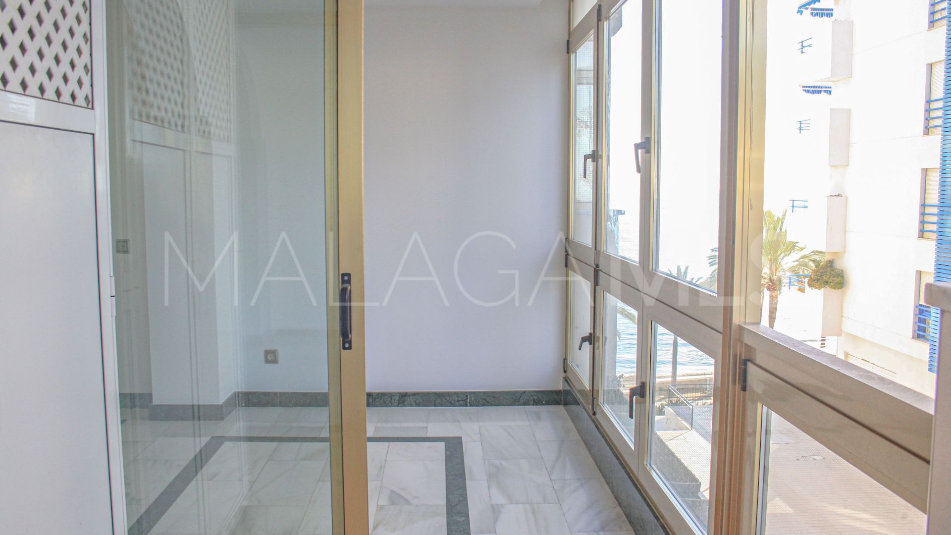 Buy apartamento with 2 bedrooms in Marbella Centro