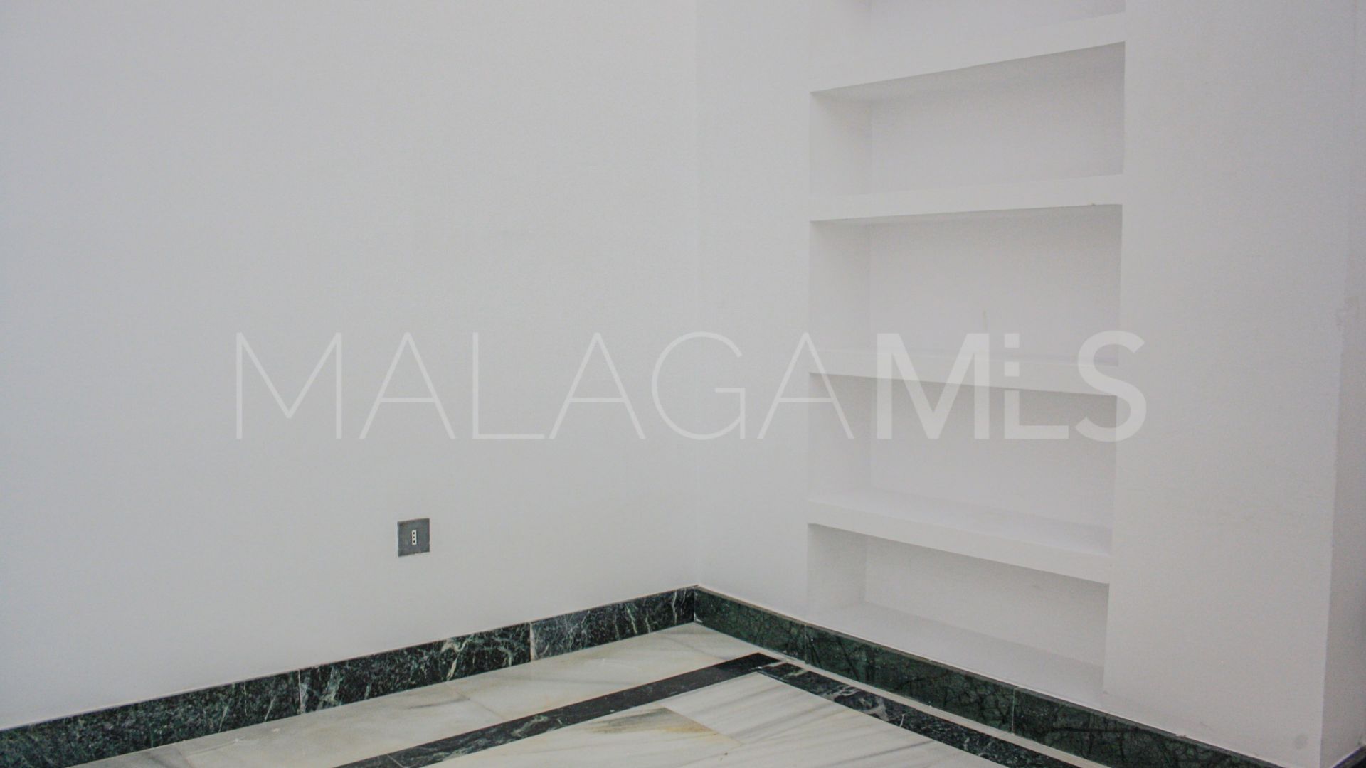Buy apartamento with 2 bedrooms in Marbella Centro