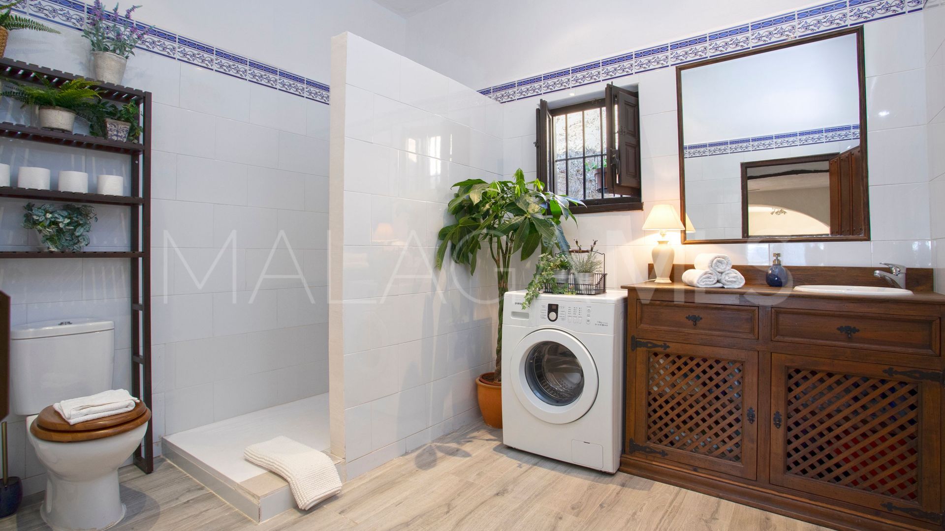 Finca for sale in Malaga - Este