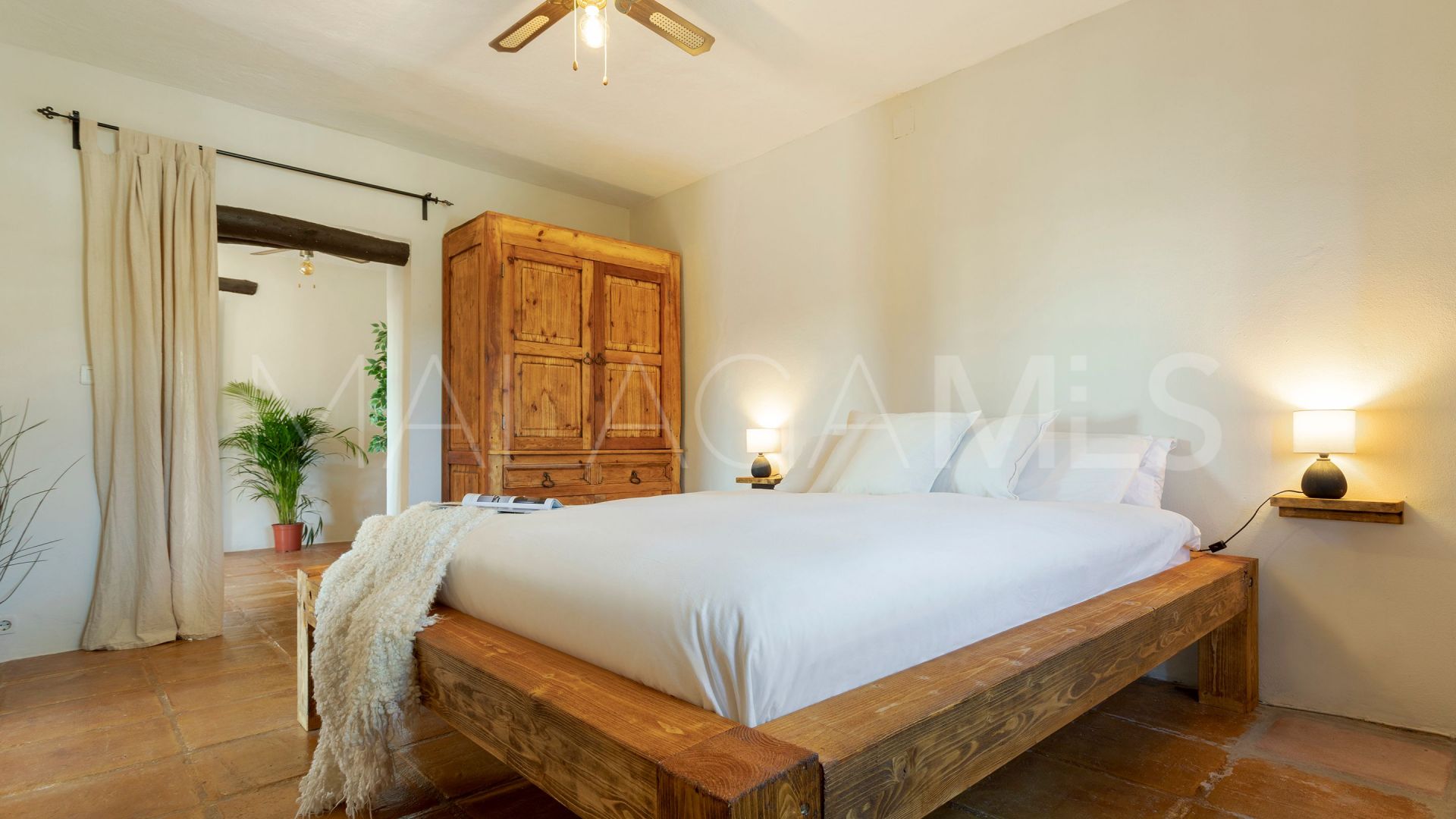Finca for sale in Malaga - Este