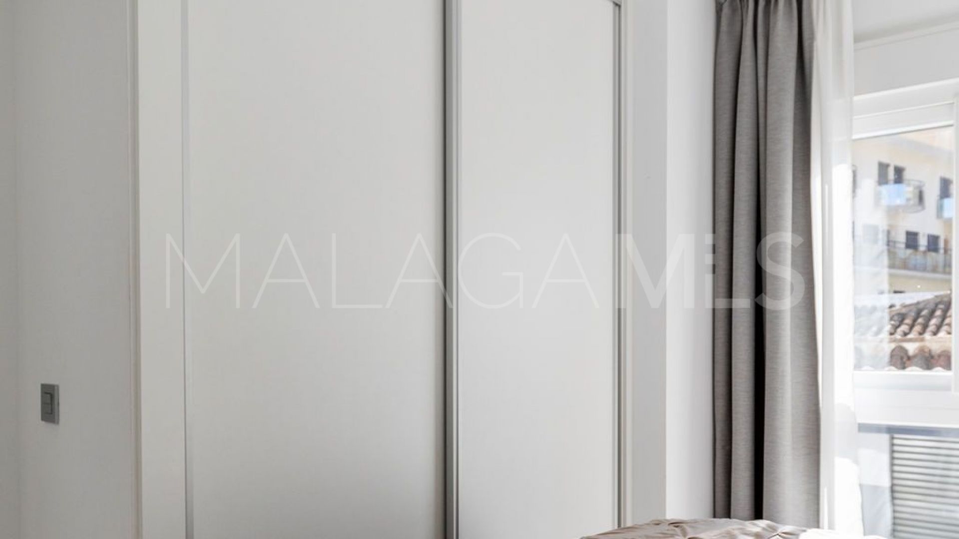1 bedroom Bajondillo penthouse for sale