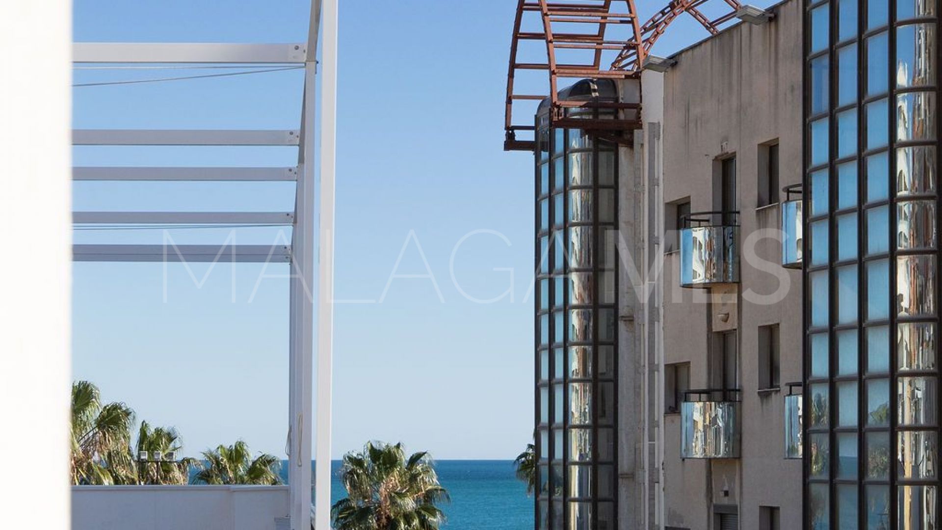 1 bedroom Bajondillo penthouse for sale