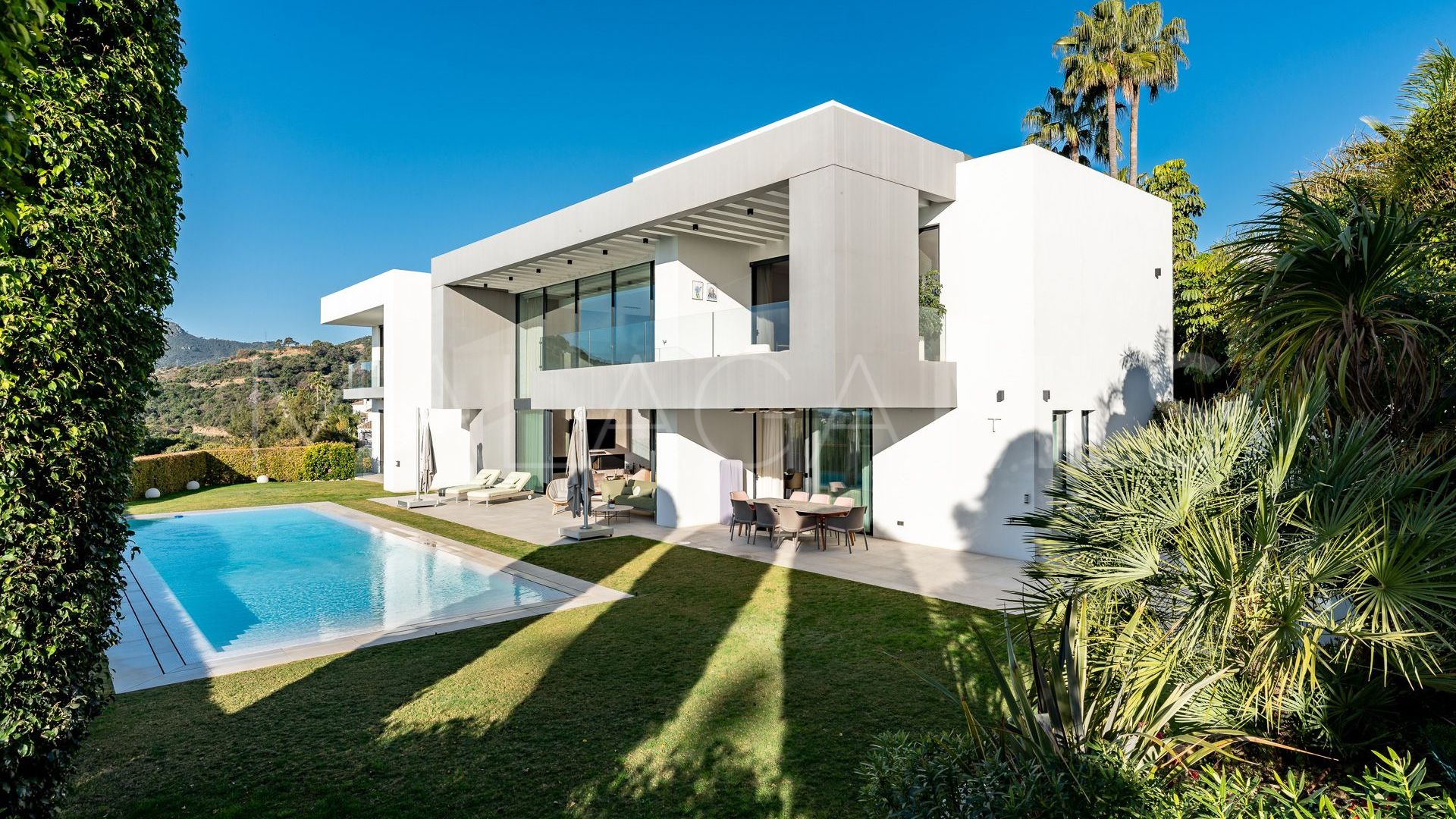 Los Arqueros, villa de 6 bedrooms for sale