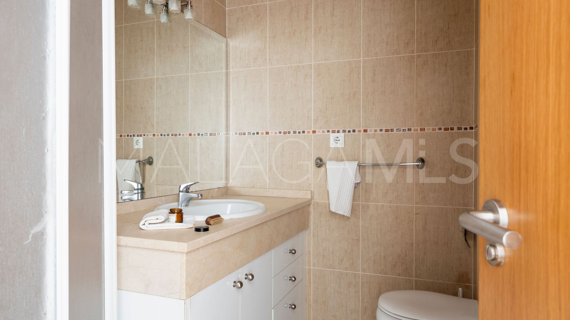 Buy semi detached house in Benajarafe