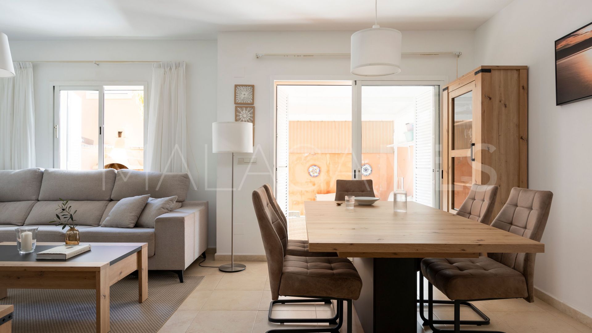 Buy semi detached house in Benajarafe