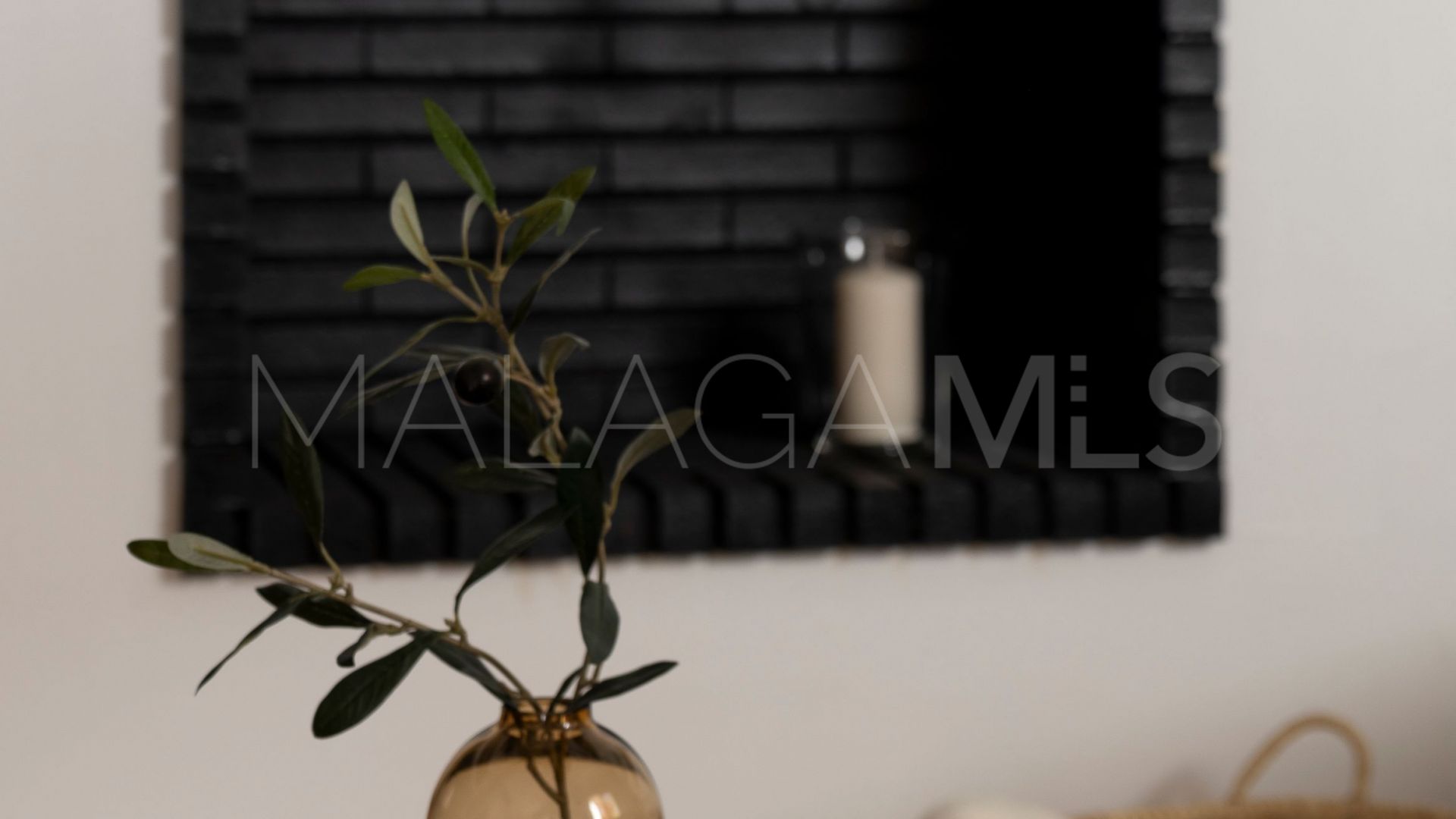 Buy semi detached house in Benajarafe