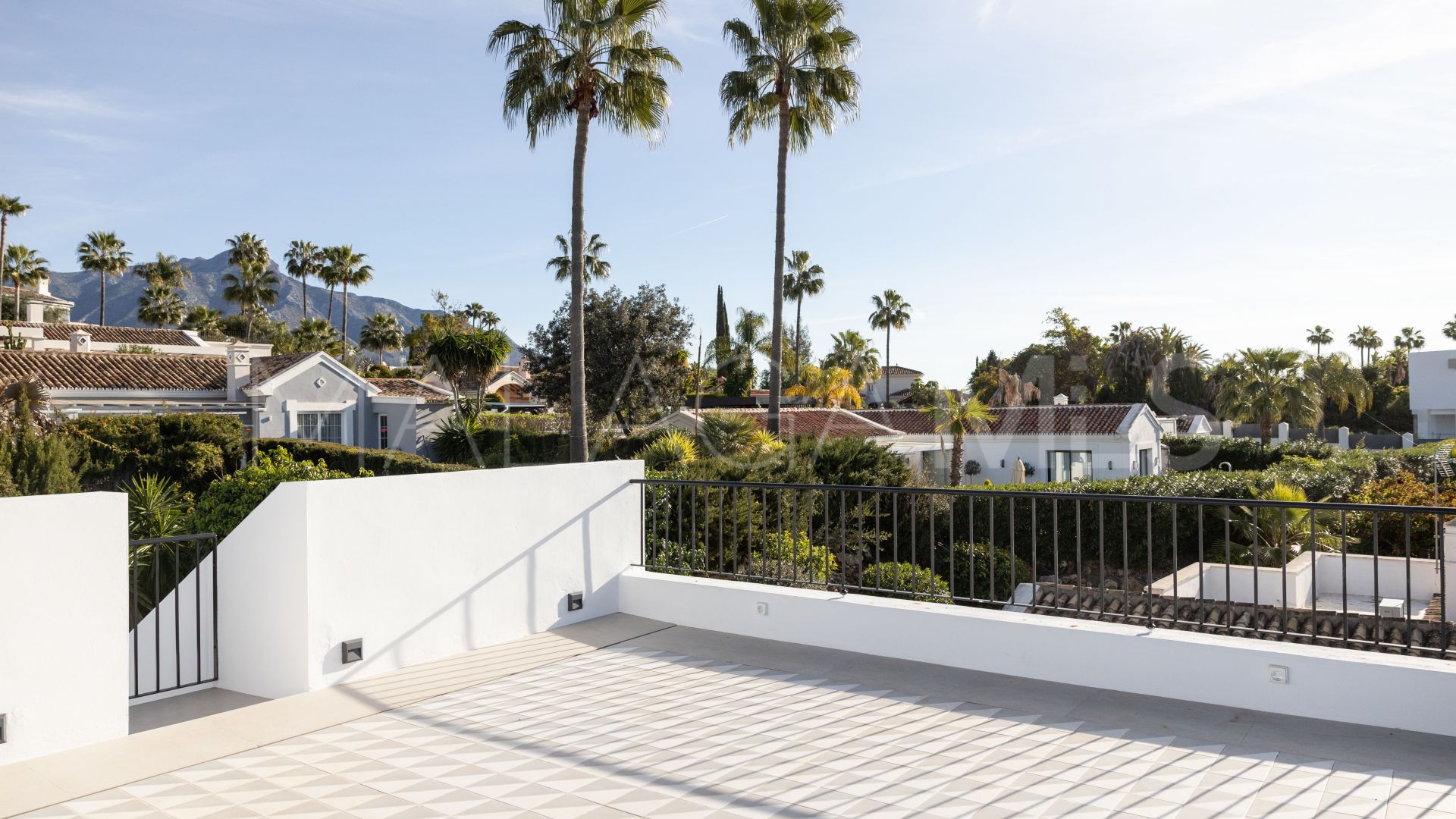 Maison for sale in Marbella City