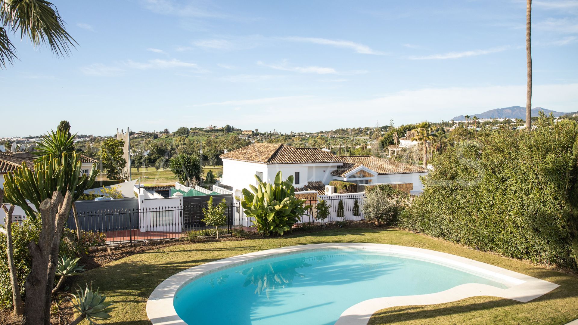Maison for sale in Marbella City