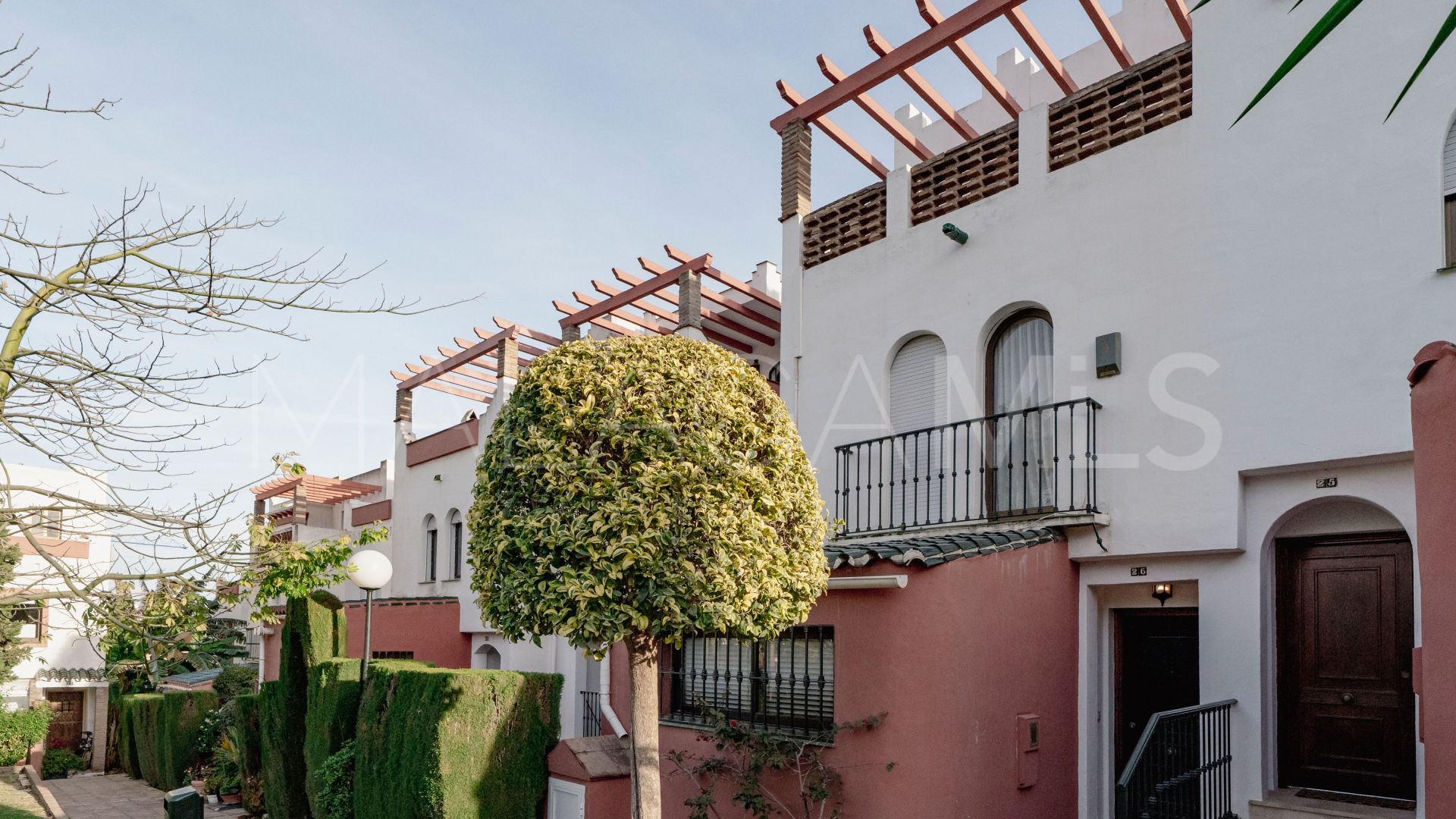 Maison de ville for sale in Estepona