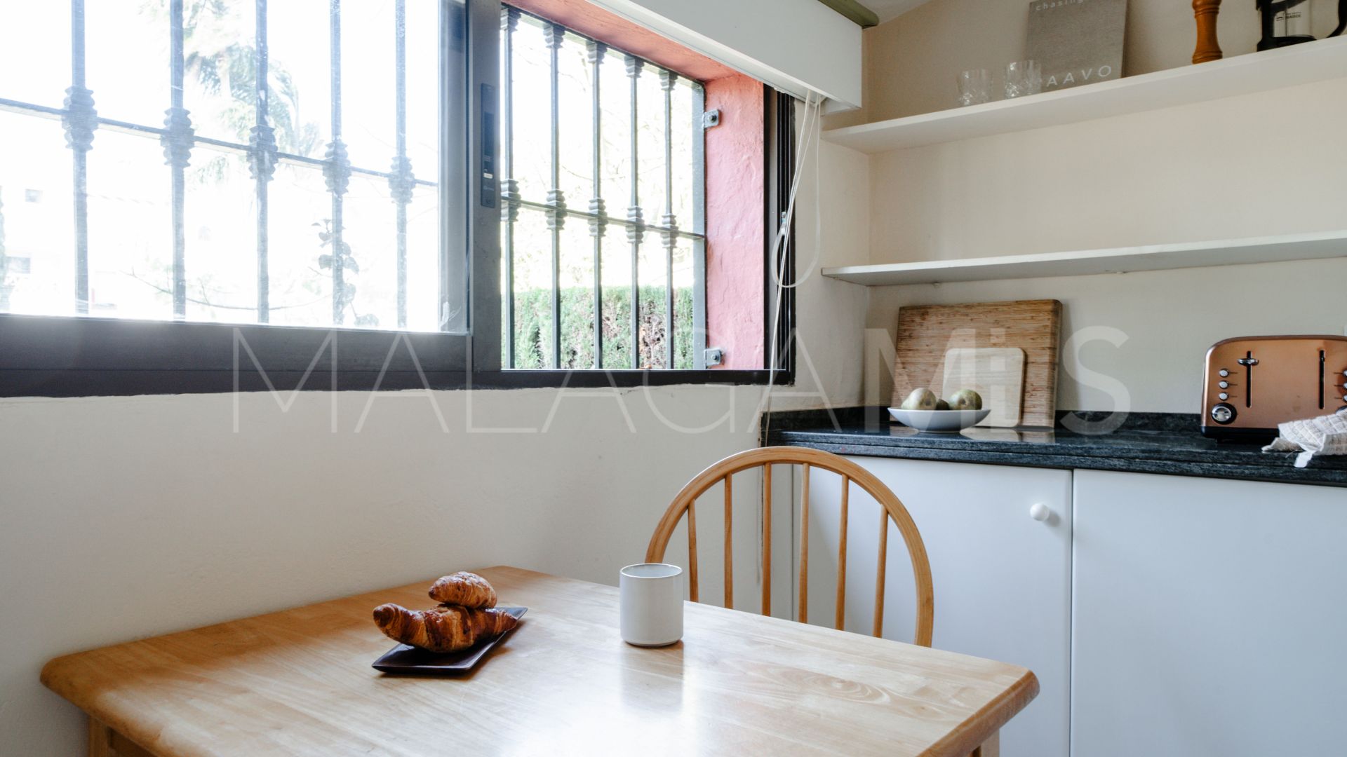 Maison de ville for sale in Estepona
