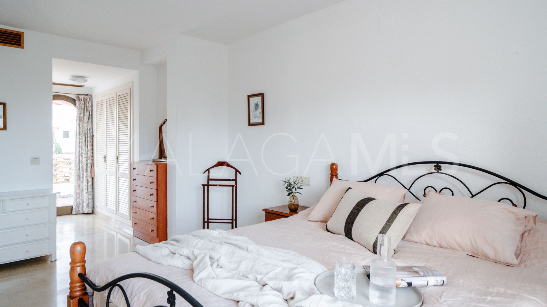 Maison de ville for sale in Estepona