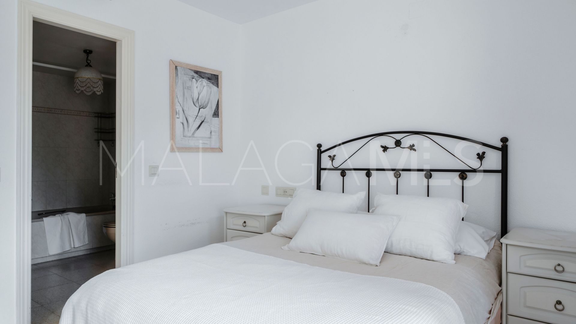 Maison de ville for sale in Estepona