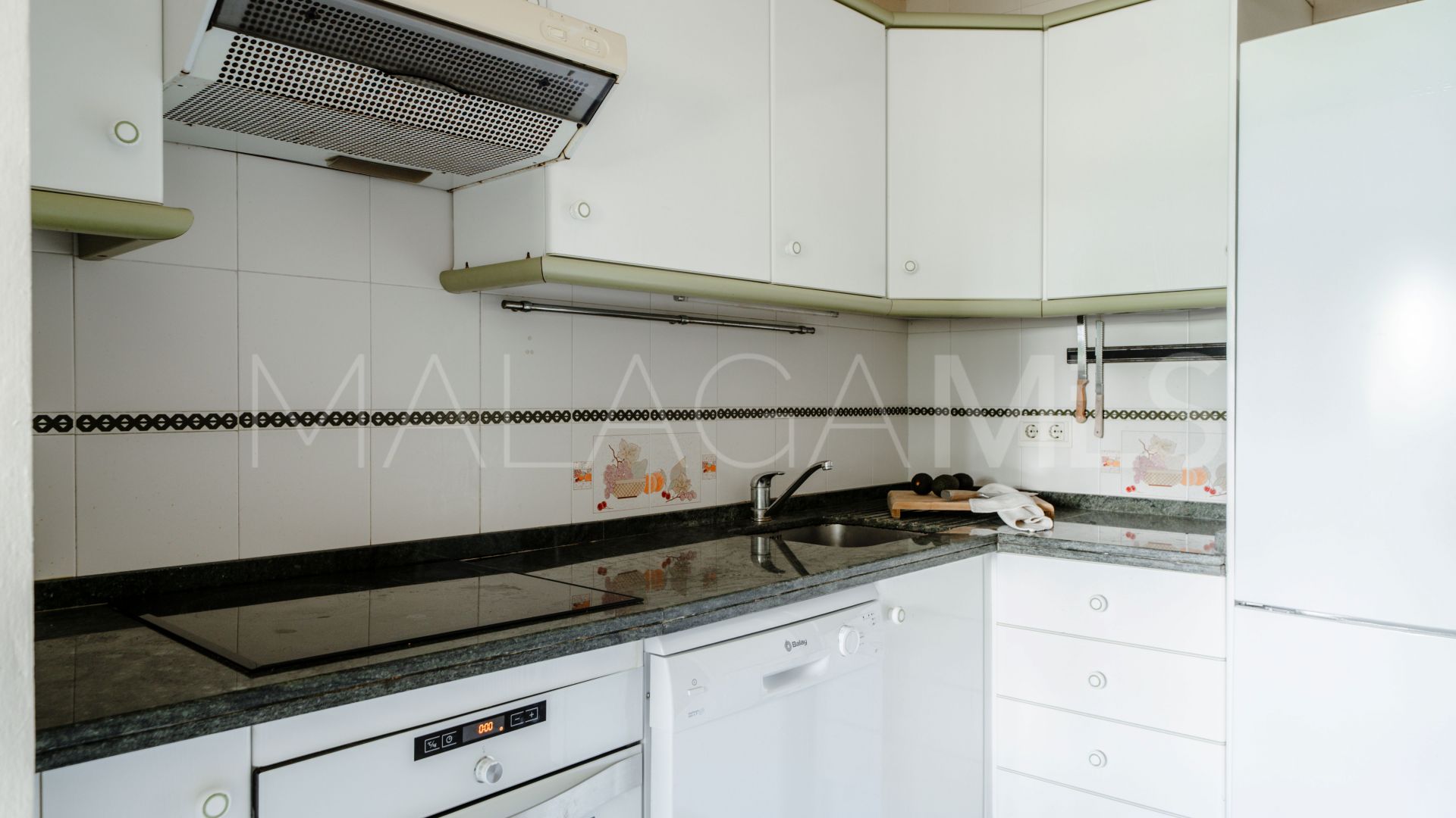 Maison de ville for sale in Estepona