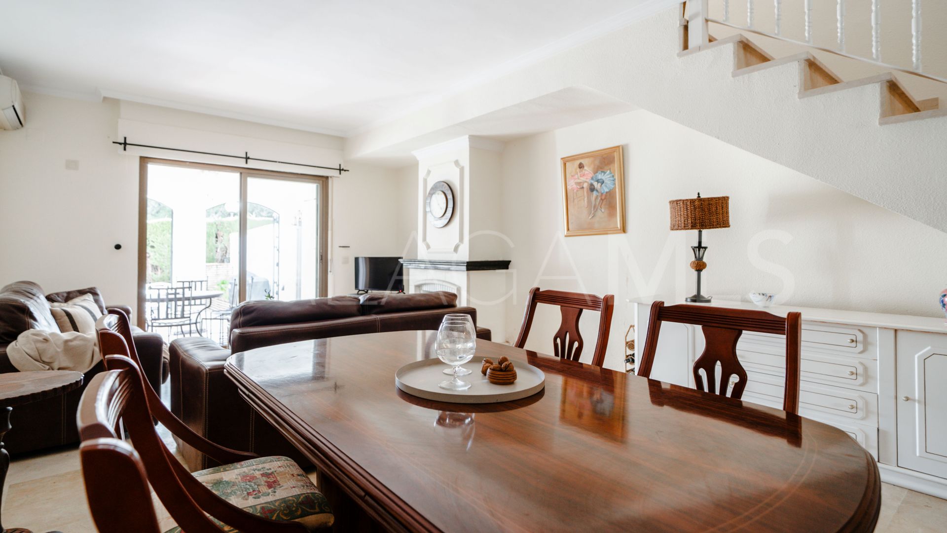 Maison de ville for sale in Estepona