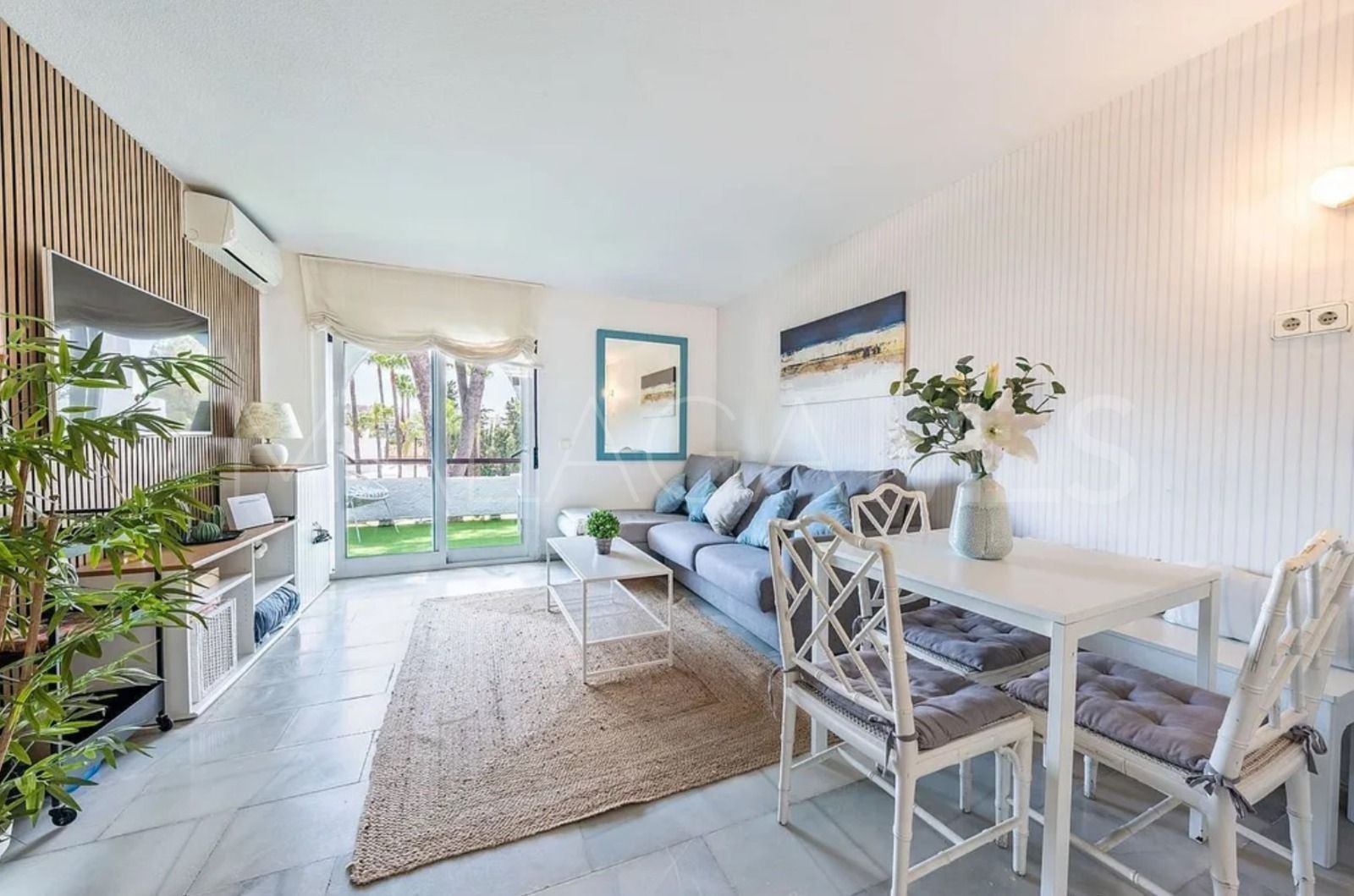 Wohnung for sale in Marbella - Puerto Banus