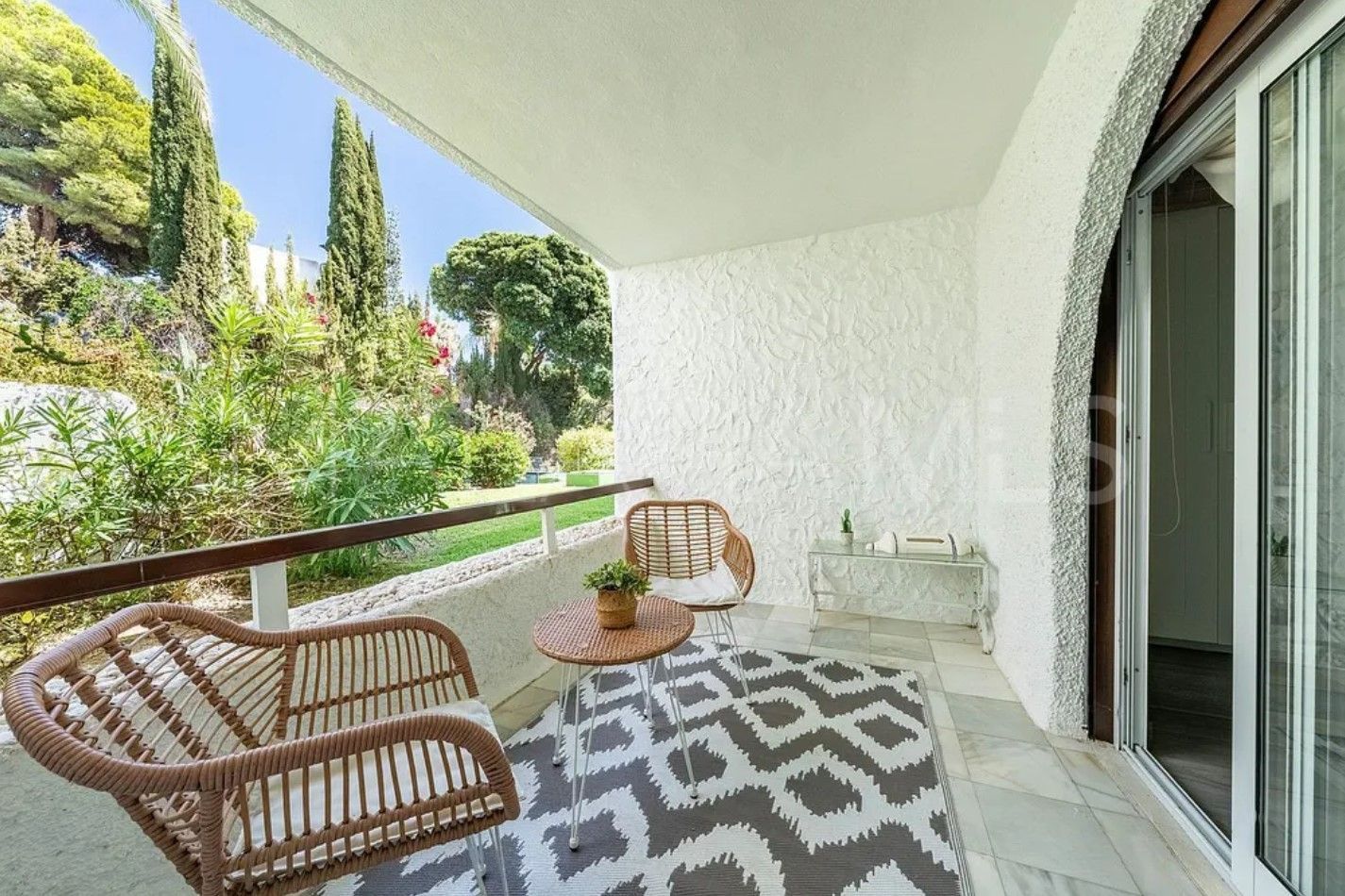 Wohnung for sale in Marbella - Puerto Banus